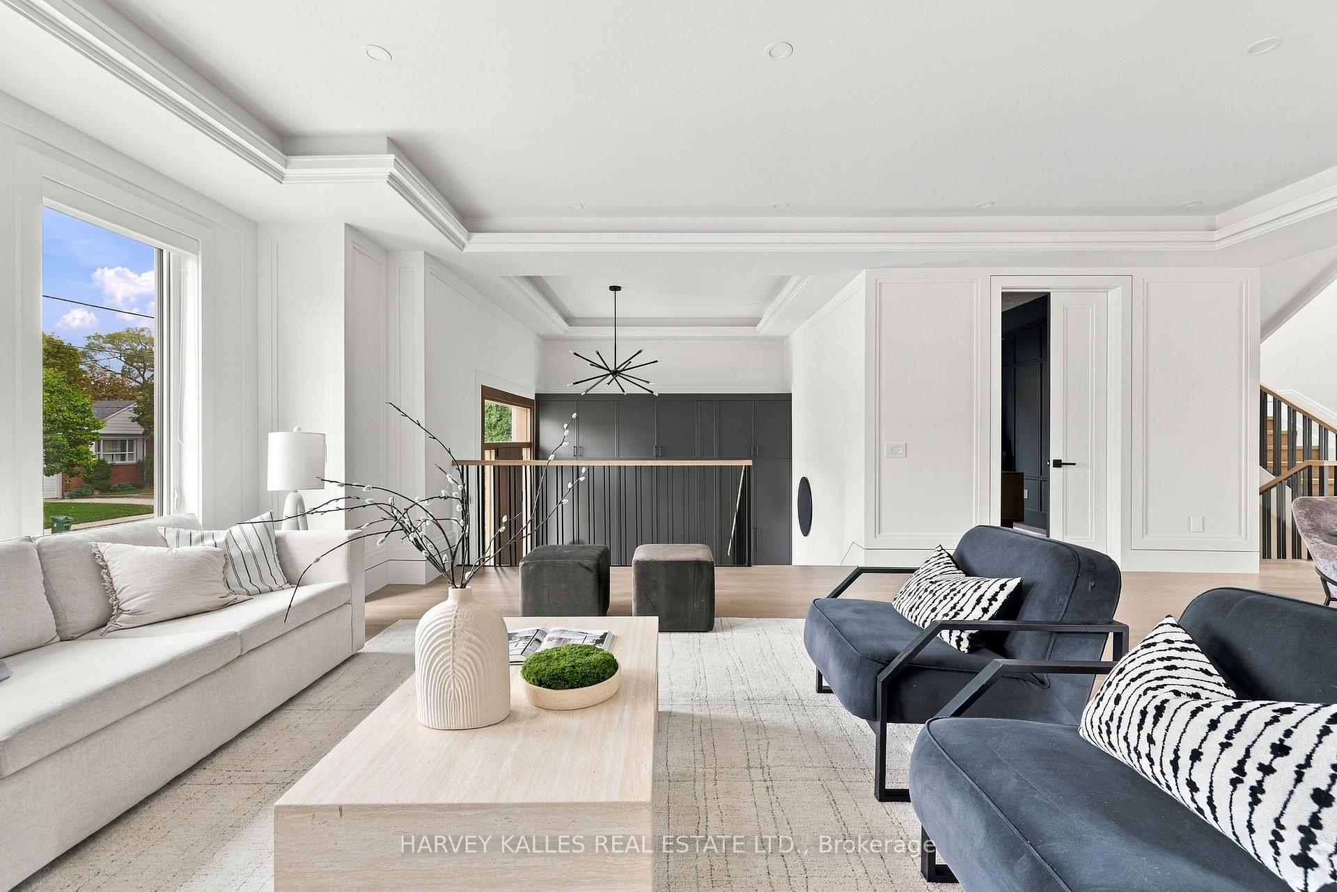 Photo 5 of 59 Burncrest Drive, Toronto, Bedford Park-Nortown — HOMEH