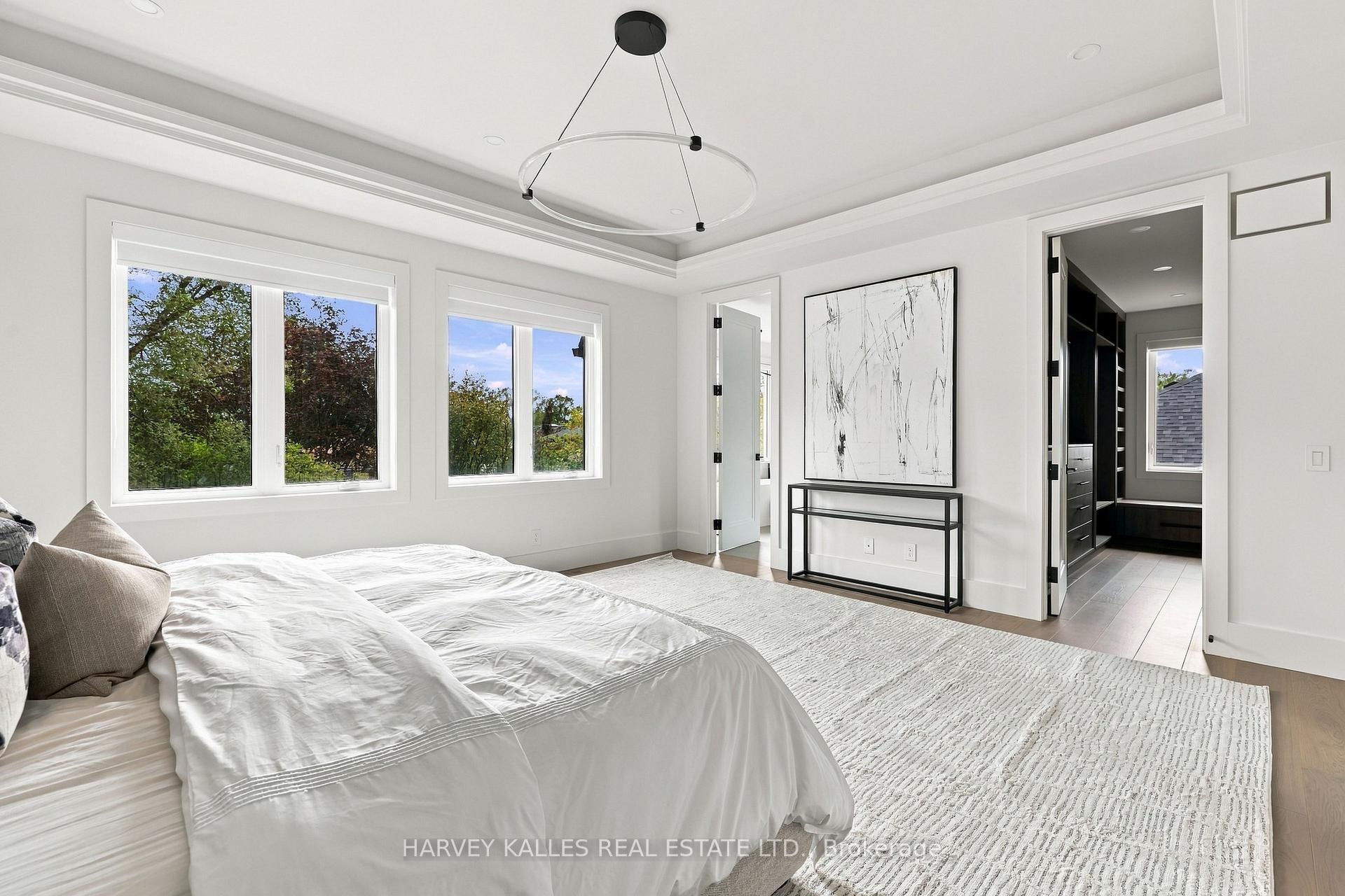 Photo 32 of 59 Burncrest Drive, Toronto, Bedford Park-Nortown — HOMEH