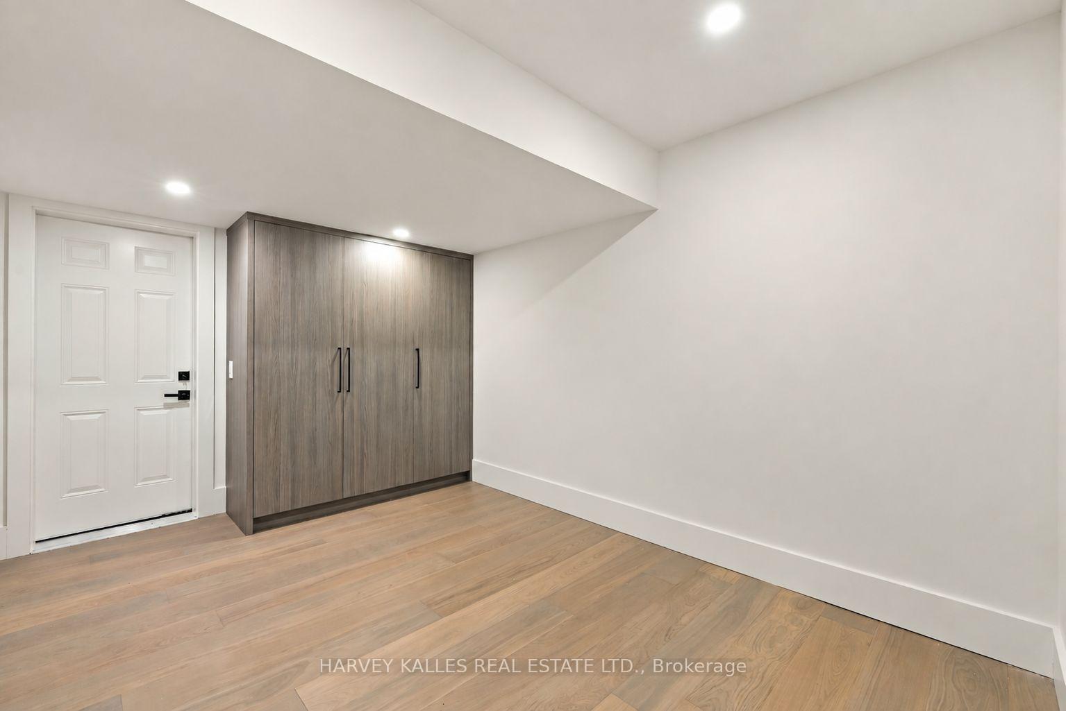 Photo 48 of 59 Burncrest Drive, Toronto, Bedford Park-Nortown — HOMEH