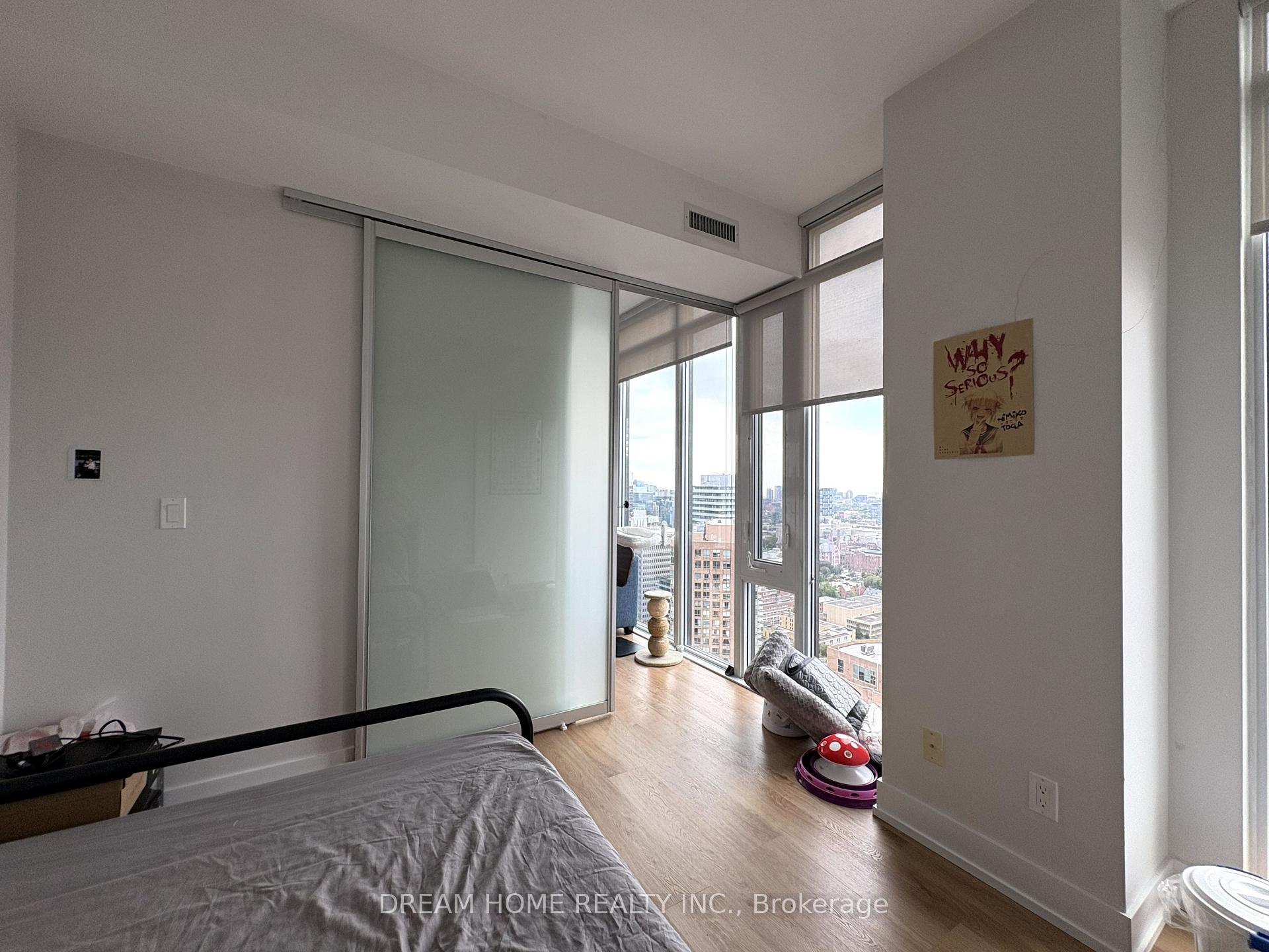 Photo 14 of Unit 3204, 75 St Nicholas Street, Toronto, Bay Street Corridor — HOMEH