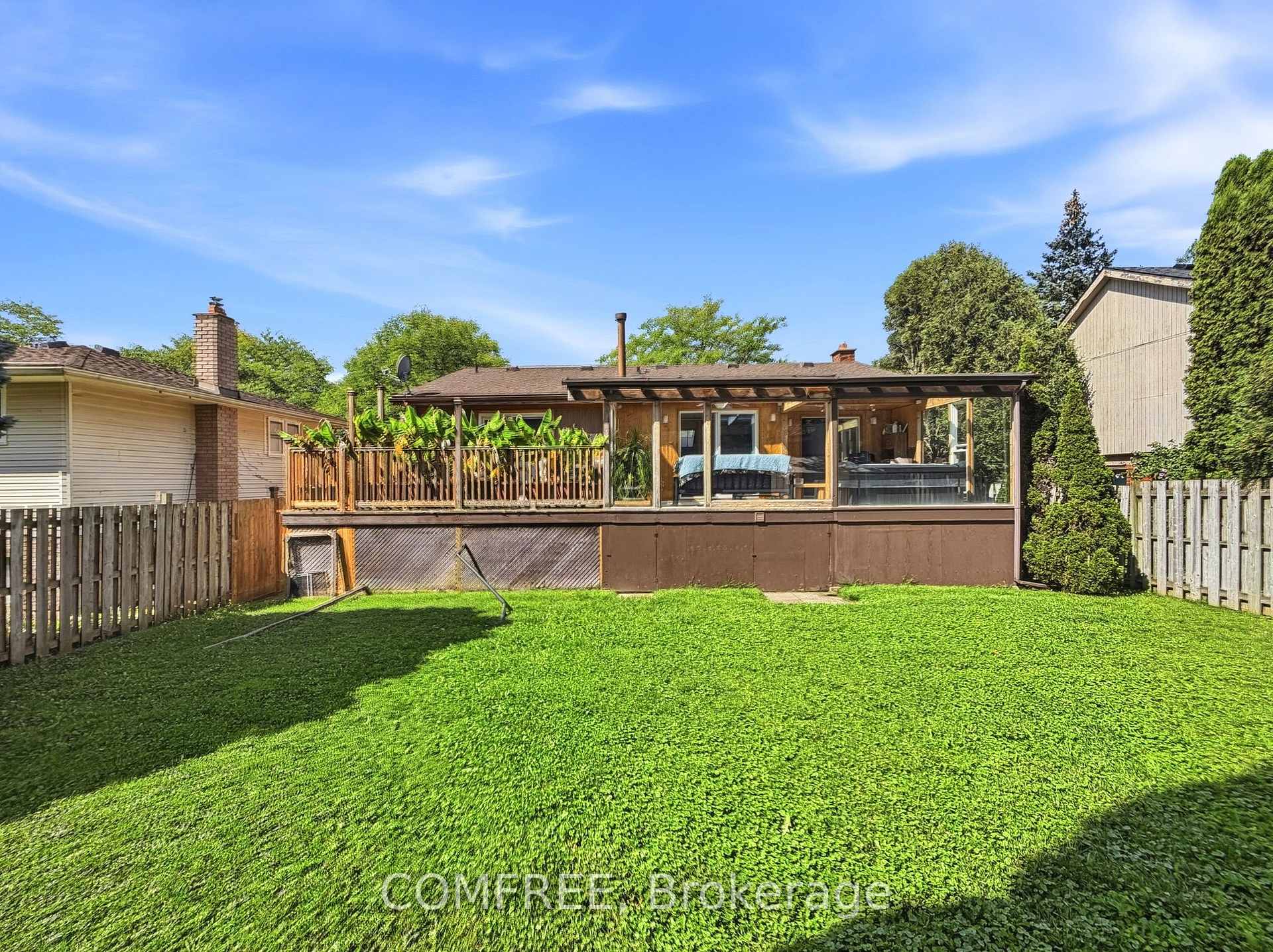 Photo 2 of 2602 Olden Avenue, Niagara Falls, Casey — HOMEH
