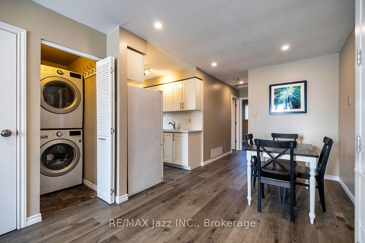 Photo 33 of 260 Lakeview Park Avenue, Oshawa, Lakeview — HOMEH