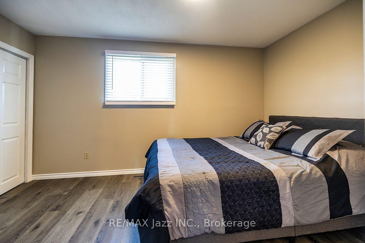 Photo 51 of 260 Lakeview Park Avenue, Oshawa, Lakeview — HOMEH