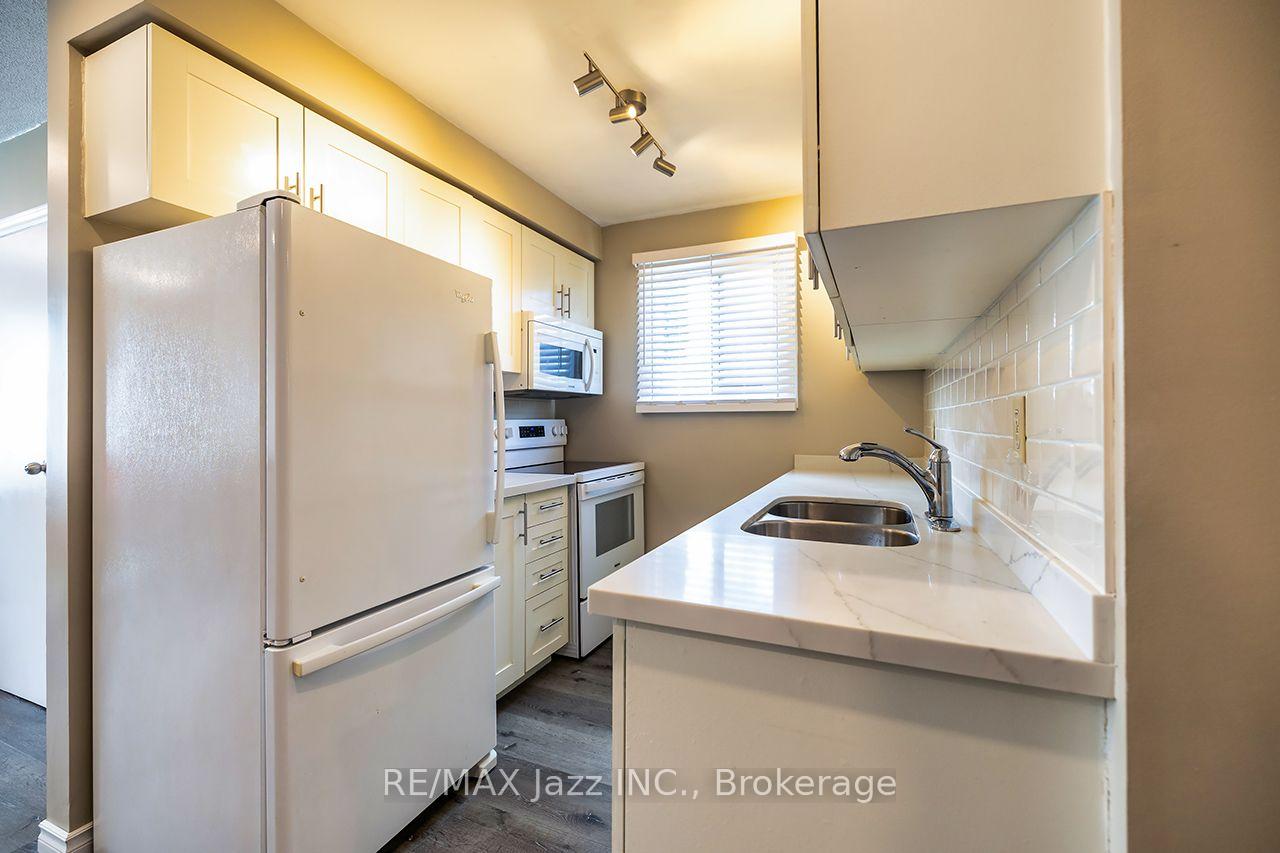 Photo 41 of 260 Lakeview Park Avenue, Oshawa, Lakeview — HOMEH