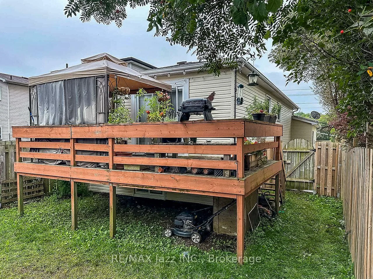 Photo 68 of 260 Lakeview Park Avenue, Oshawa, Lakeview — HOMEH
