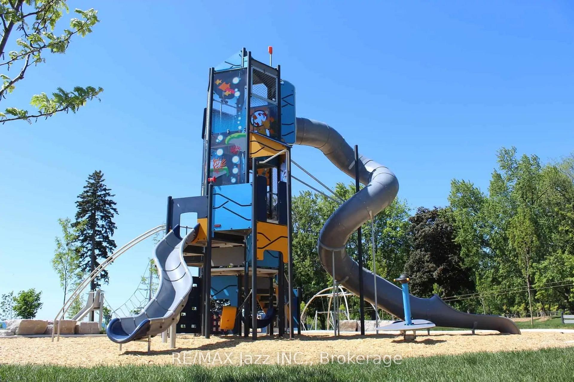 Photo 89 of 260 Lakeview Park Avenue, Oshawa, Lakeview — HOMEH