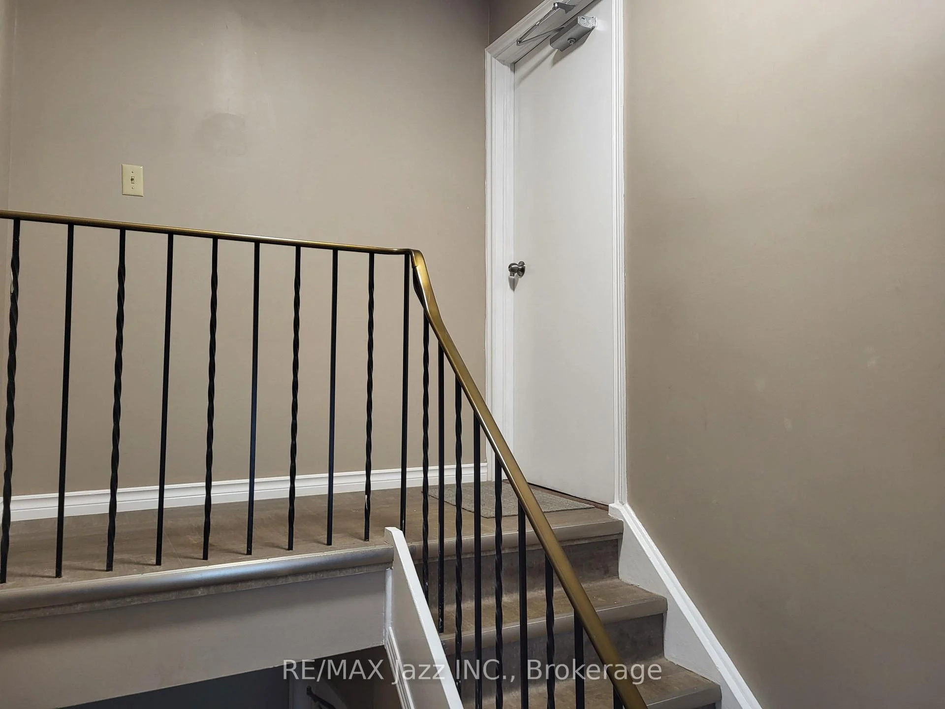Photo 62 of 260 Lakeview Park Avenue, Oshawa, Lakeview — HOMEH