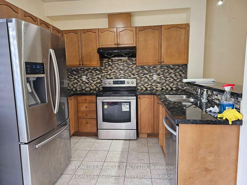 Photo 2 of 115 Nathaniel Crescent, Brampton, Bram West — HOMEH