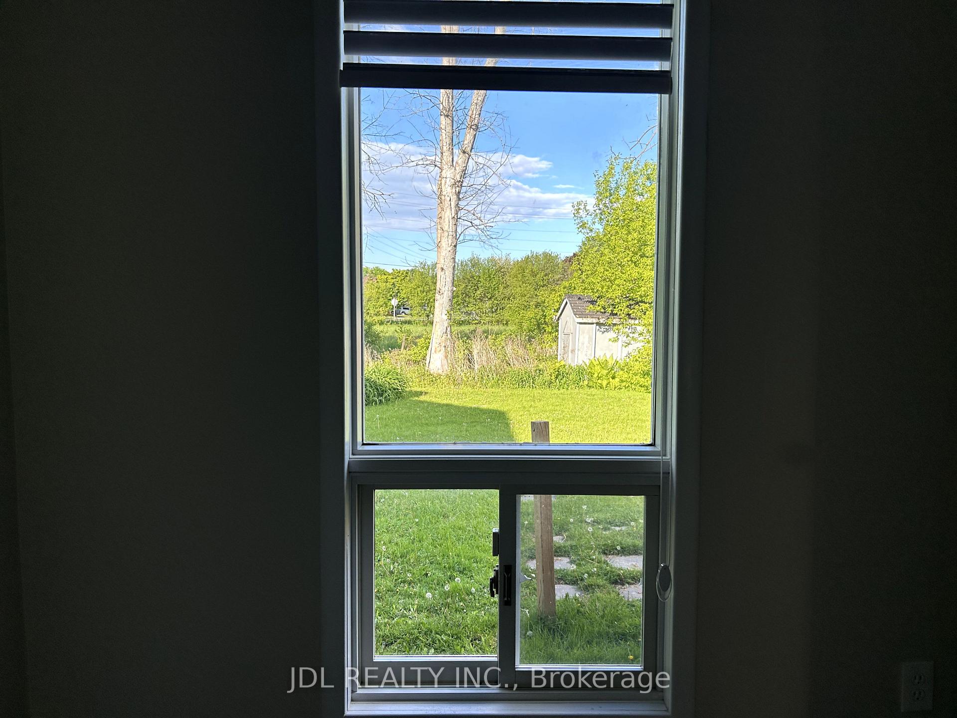 Photo 17 of Unit Unit 2, 83 Cooks Bay Drive, Georgina, Keswick North — HOMEH