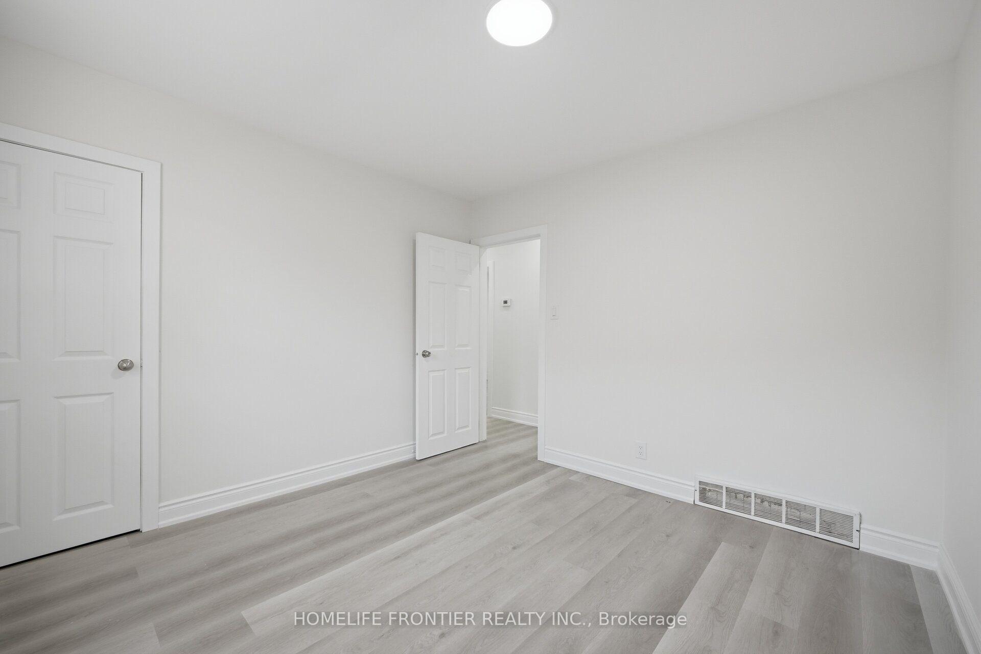 Photo 10 of 651 Olive Avenue, Oshawa, Donevan — HOMEH