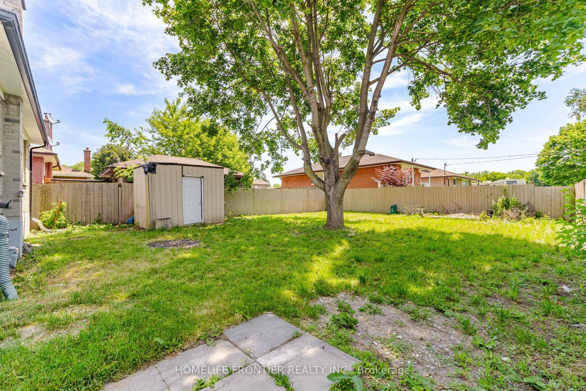 Photo 24 of 651 Olive Avenue, Oshawa, Donevan — HOMEH