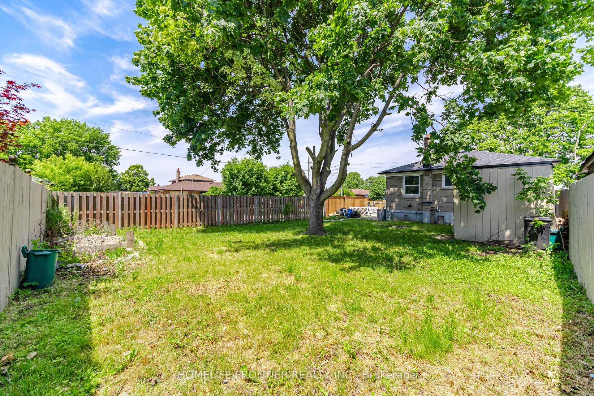 Photo 27 of 651 Olive Avenue, Oshawa, Donevan — HOMEH