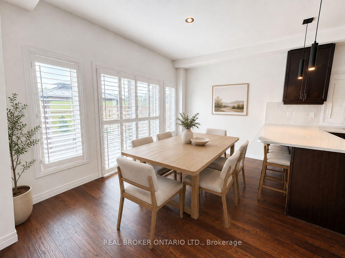 Photo 7 of 122 Greenwich Avenue, Hamilton, Stoney Creek Mountain — HOMEH