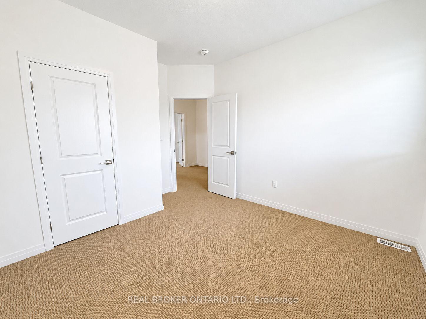 Photo 22 of 122 Greenwich Avenue, Hamilton, Stoney Creek Mountain — HOMEH