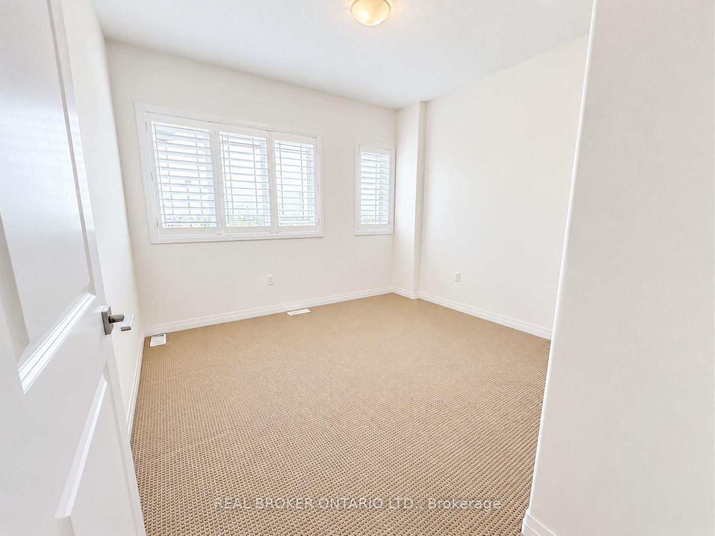 Photo 23 of 122 Greenwich Avenue, Hamilton, Stoney Creek Mountain — HOMEH