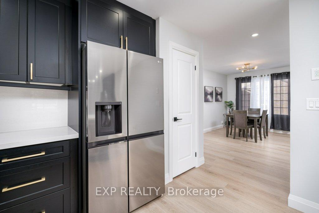 Photo 11 of 37 Alder Court, Belleville, Belleville Ward — HOMEH