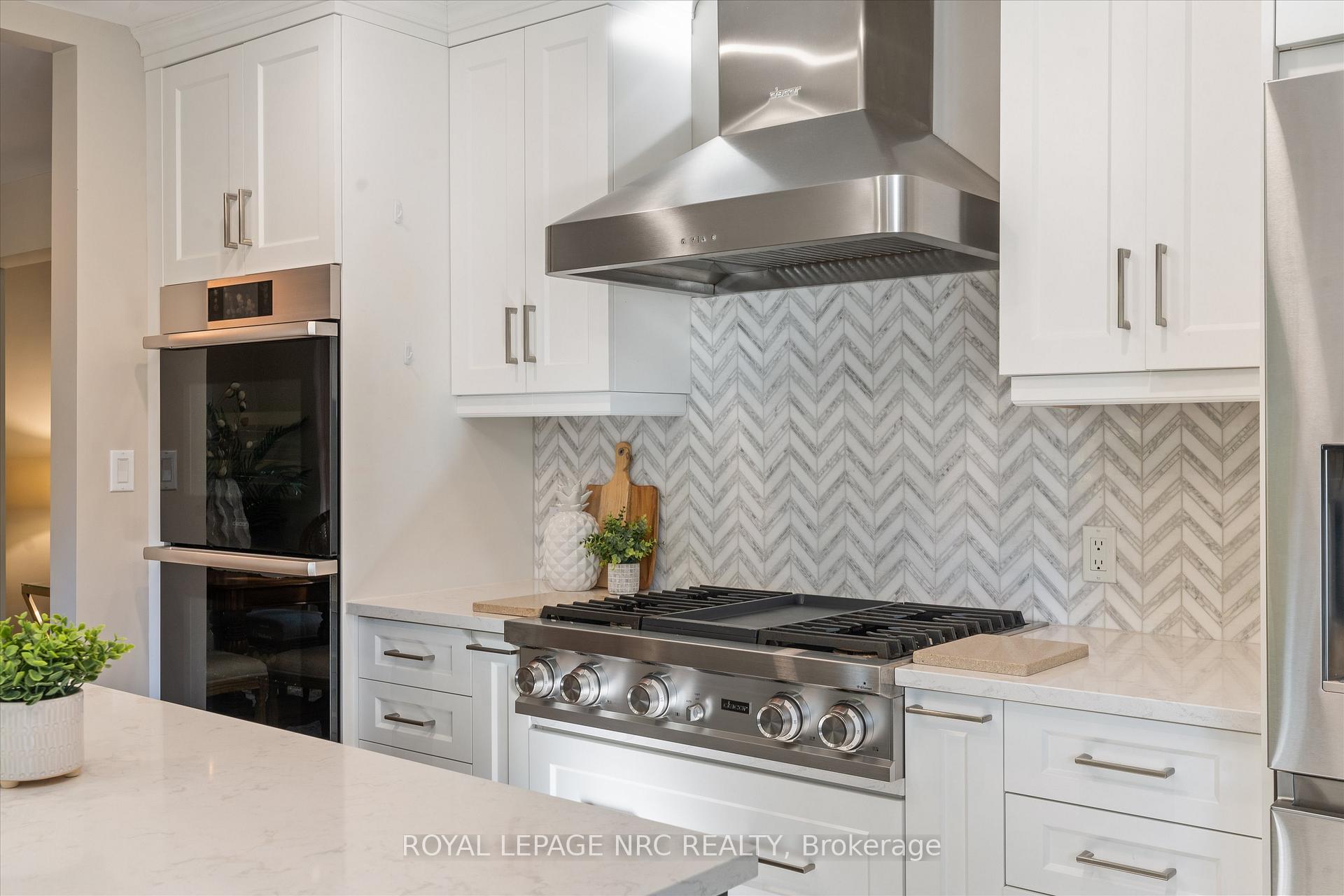 Photo 11 of 16 Briarfield Crescent, St. Catharines, Glendale/Glenridge — HOMEH