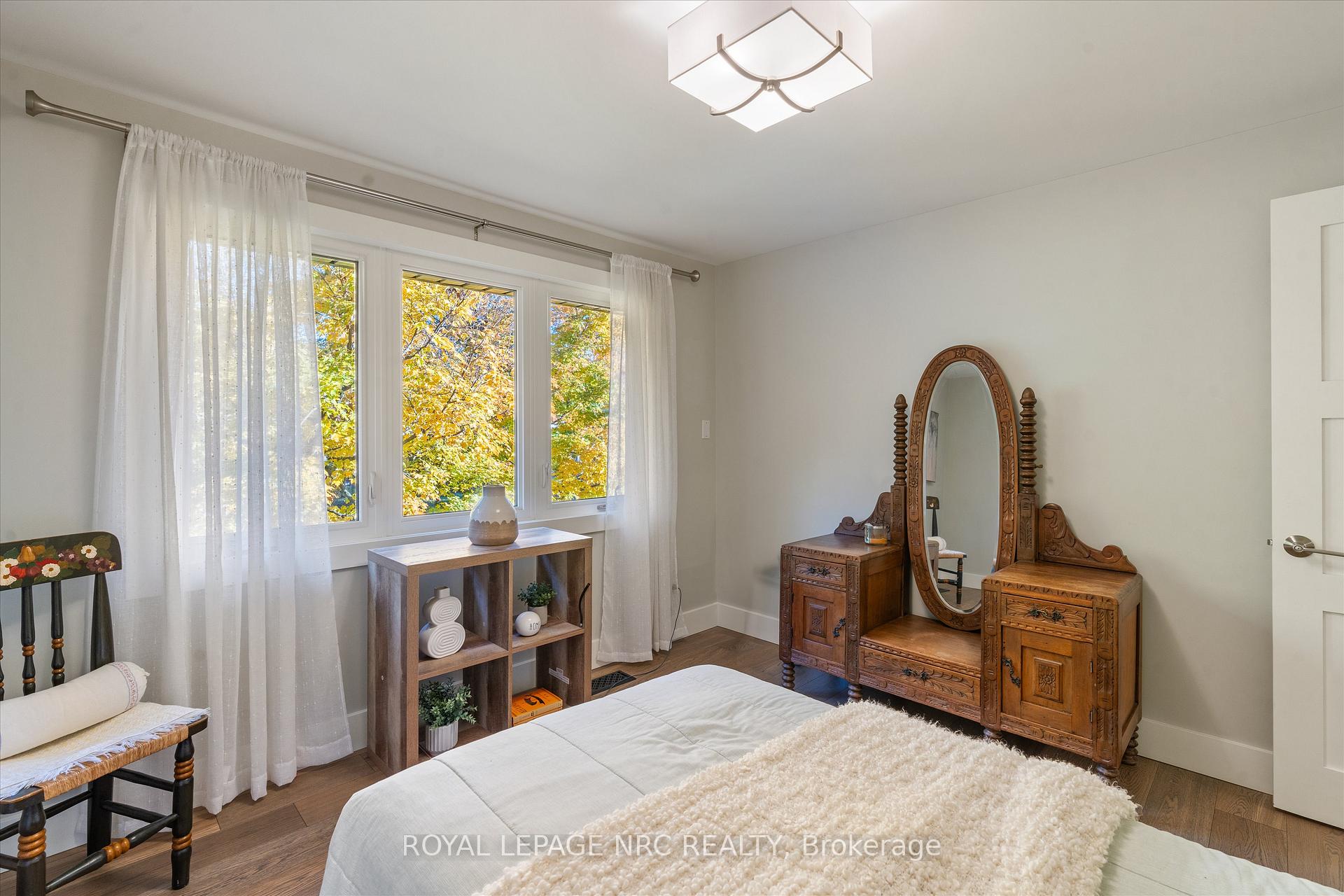 Photo 21 of 16 Briarfield Crescent, St. Catharines, Glendale/Glenridge — HOMEH