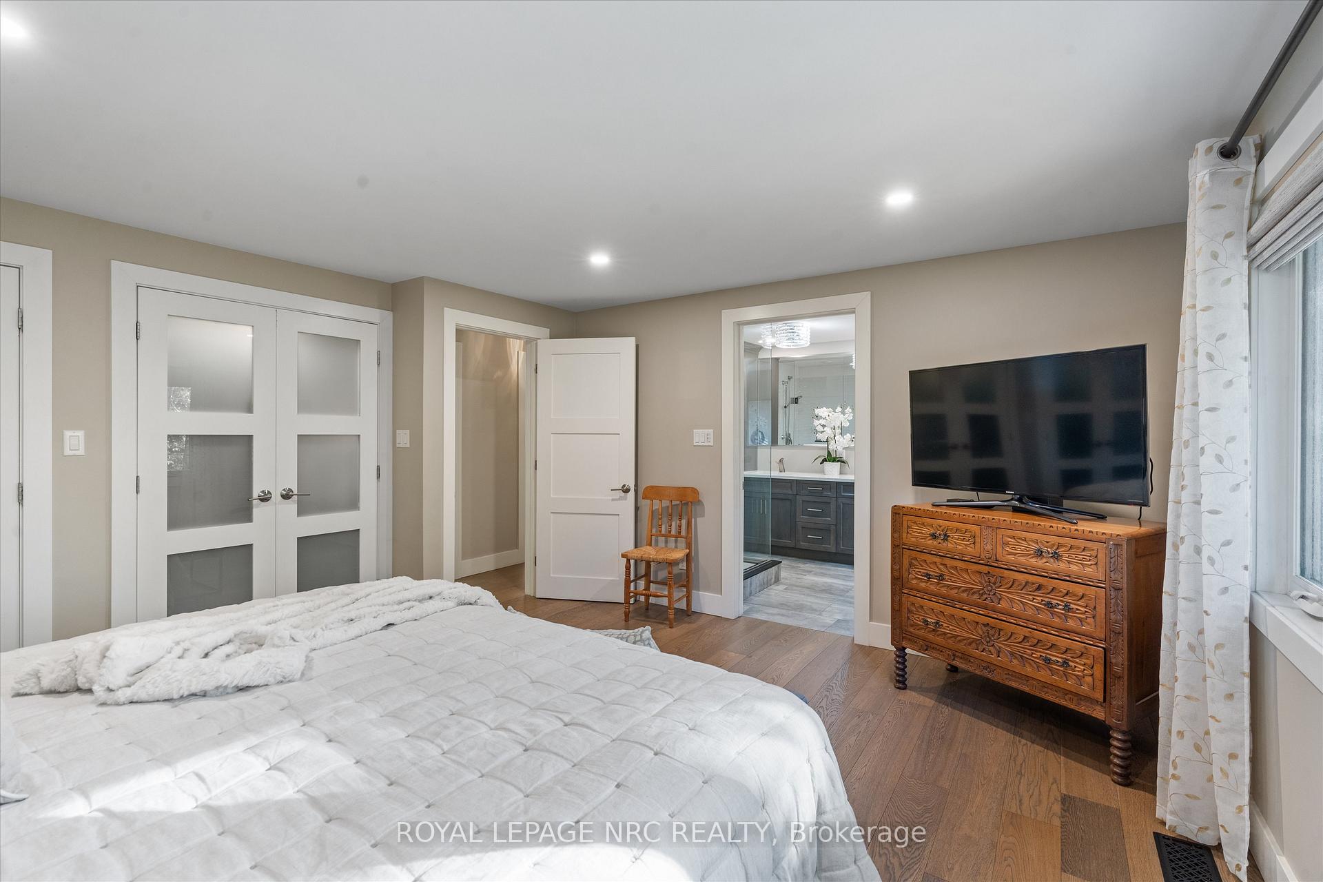 Photo 24 of 16 Briarfield Crescent, St. Catharines, Glendale/Glenridge — HOMEH