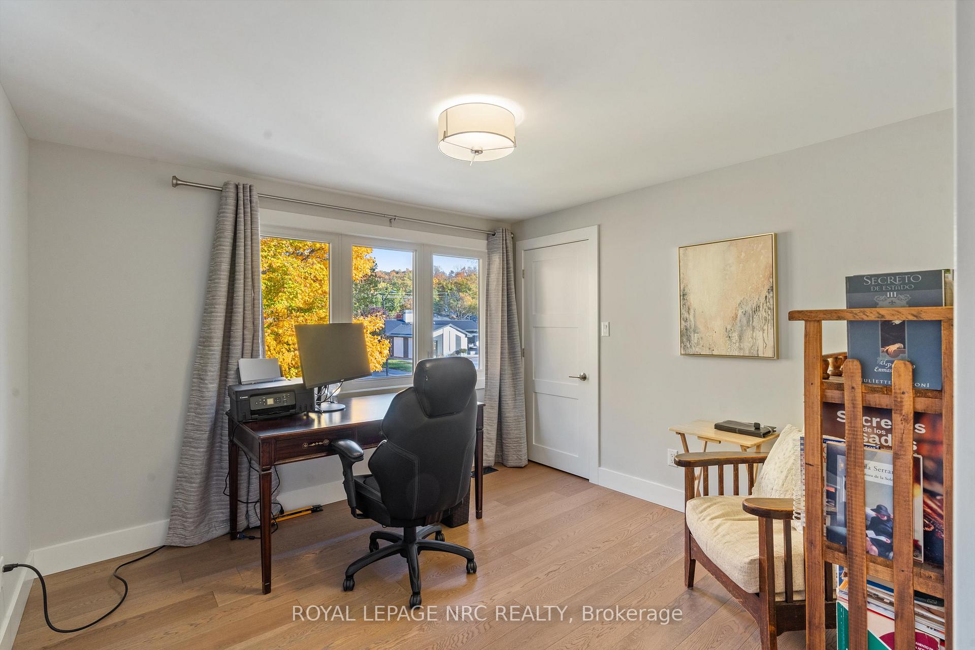 Photo 27 of 16 Briarfield Crescent, St. Catharines, Glendale/Glenridge — HOMEH