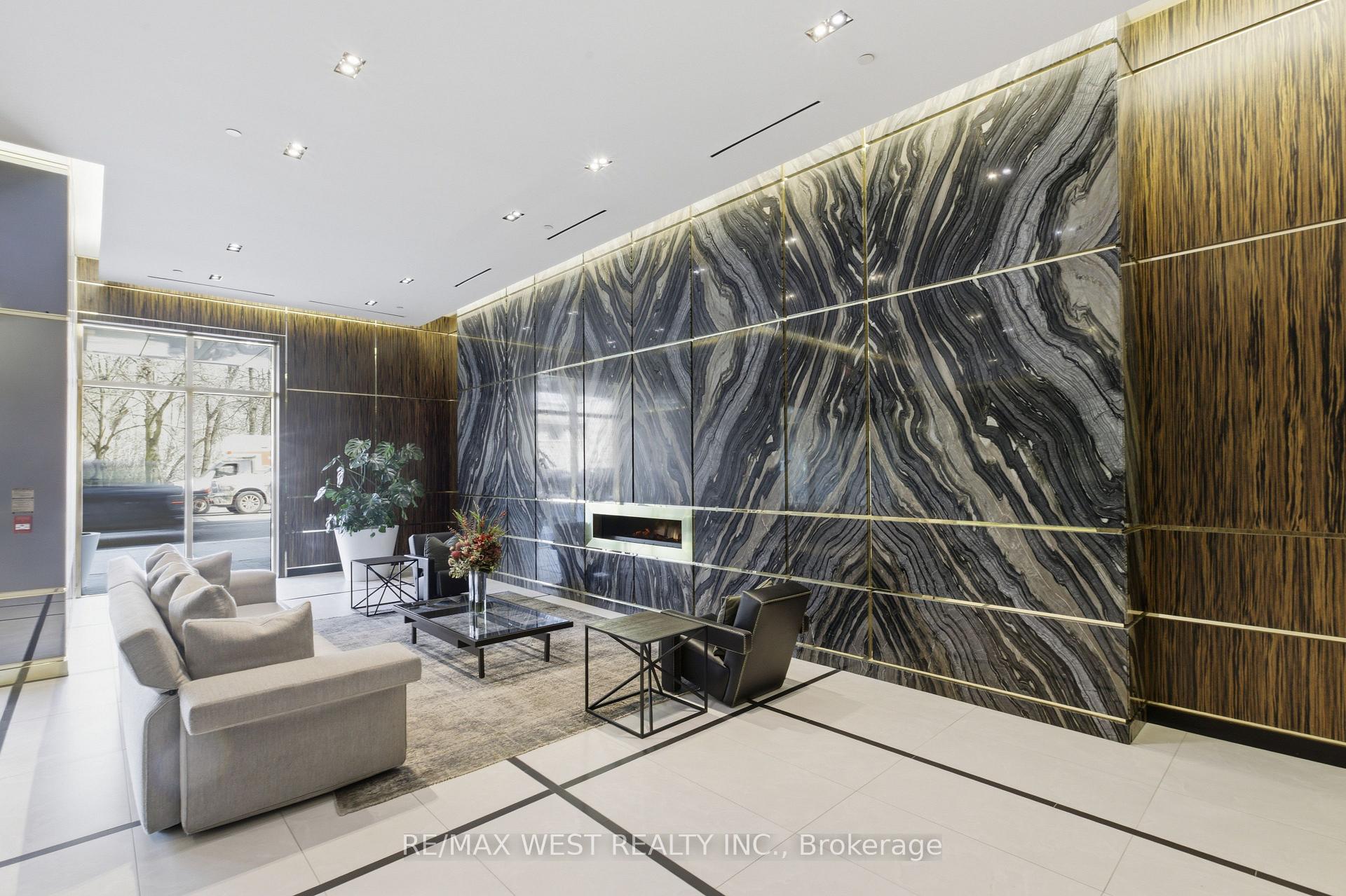 Photo 3 of Unit 617, 3018 Yonge Street, Toronto, Lawrence Park North — HOMEH