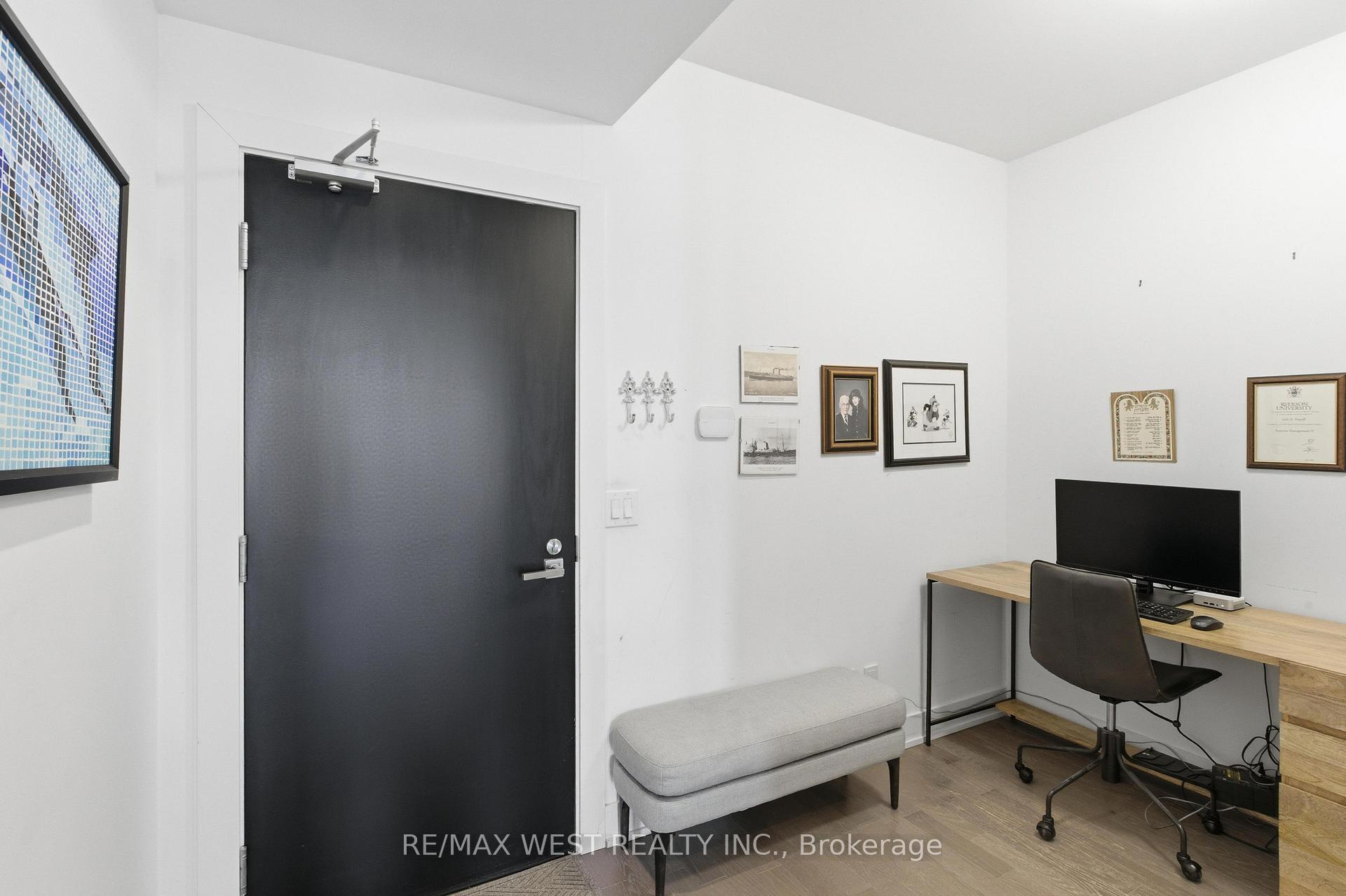 Photo 6 of Unit 617, 3018 Yonge Street, Toronto, Lawrence Park North — HOMEH
