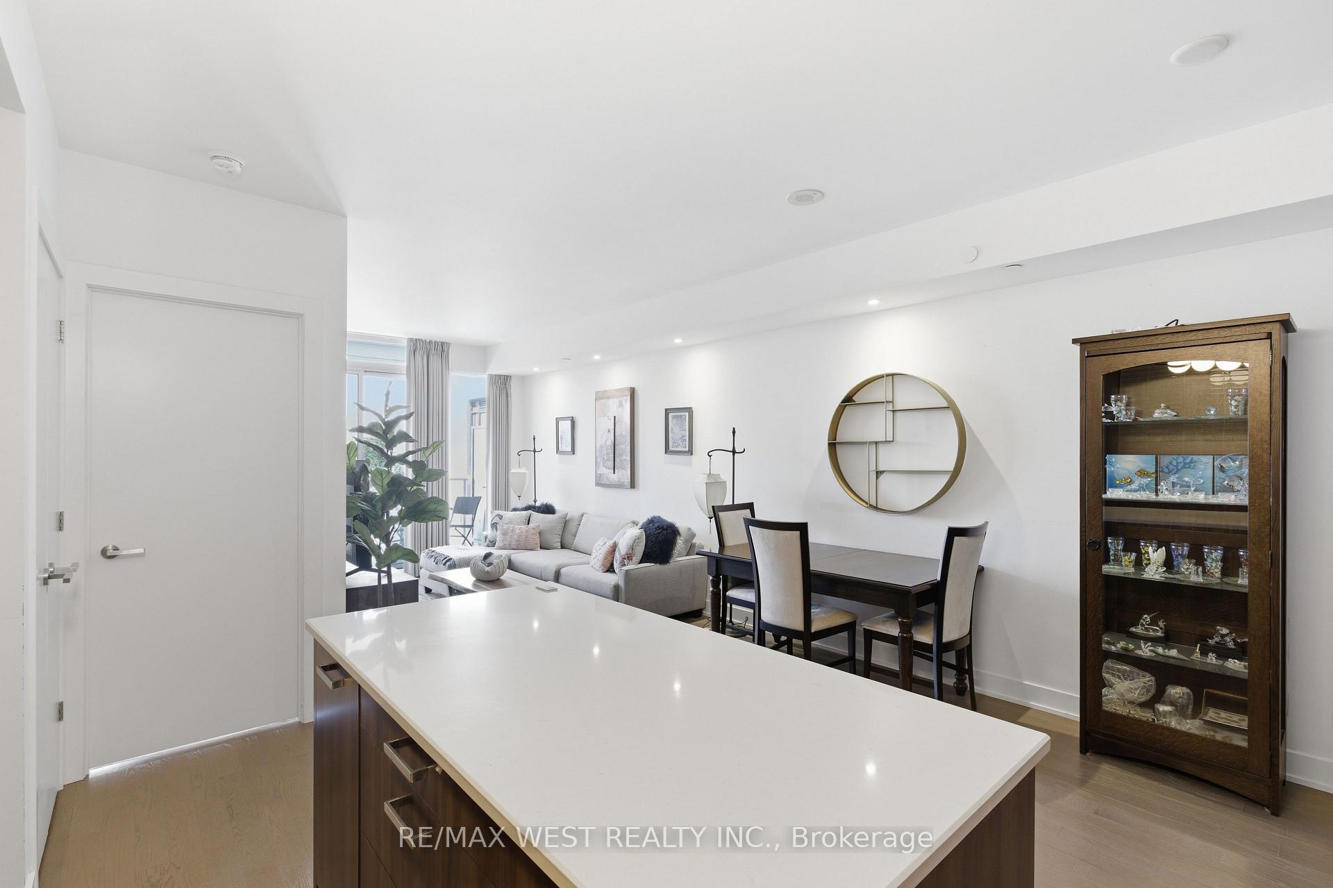 Photo 12 of Unit 617, 3018 Yonge Street, Toronto, Lawrence Park North — HOMEH