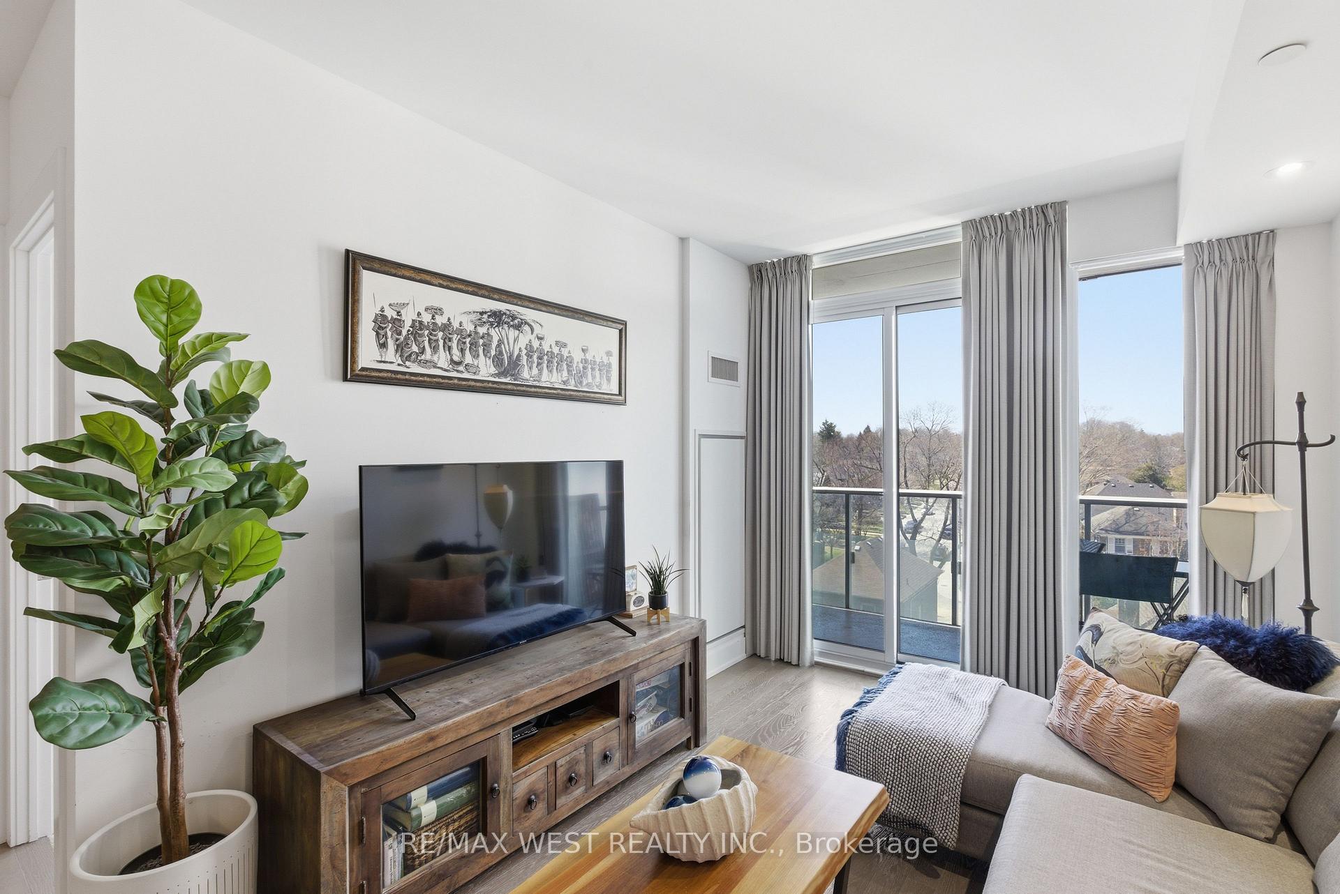 Photo 13 of Unit 617, 3018 Yonge Street, Toronto, Lawrence Park North — HOMEH