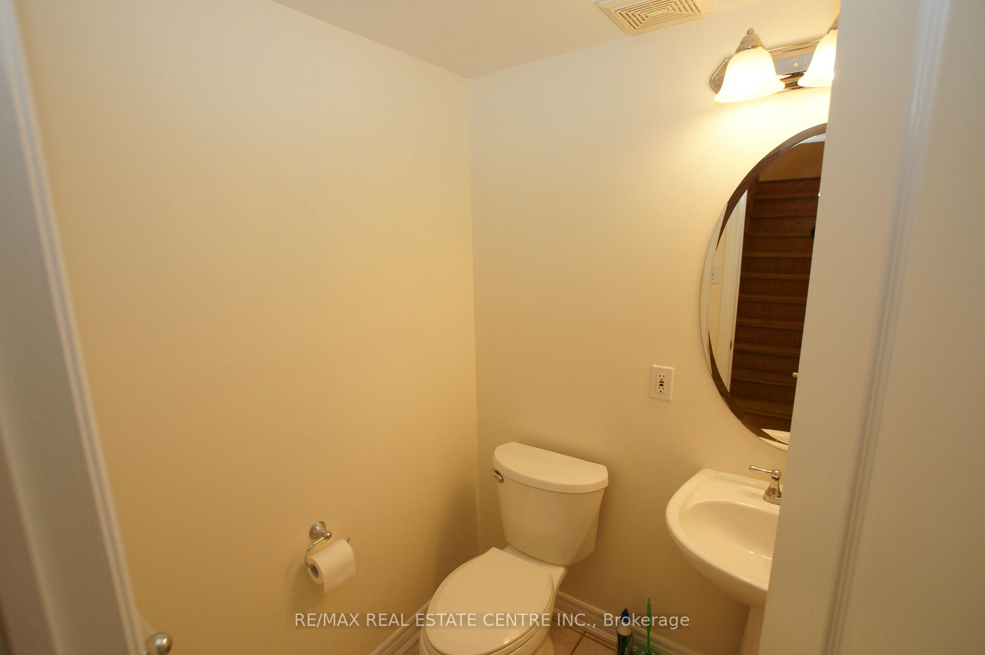 Photo 13 of 2441 Newcastle Crescent, Oakville, West Oak Trails — HOMEH