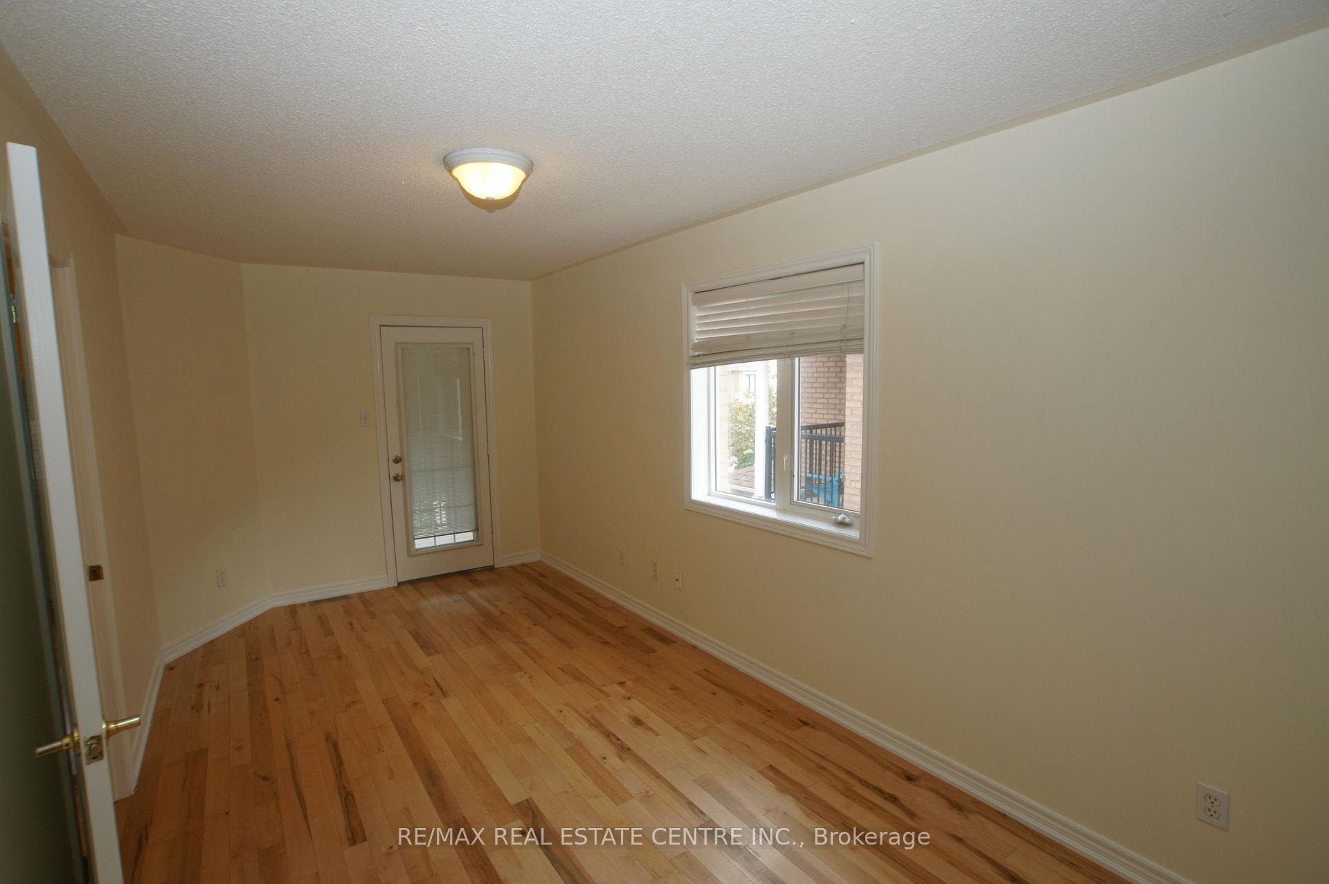 Photo 20 of 2441 Newcastle Crescent, Oakville, West Oak Trails — HOMEH