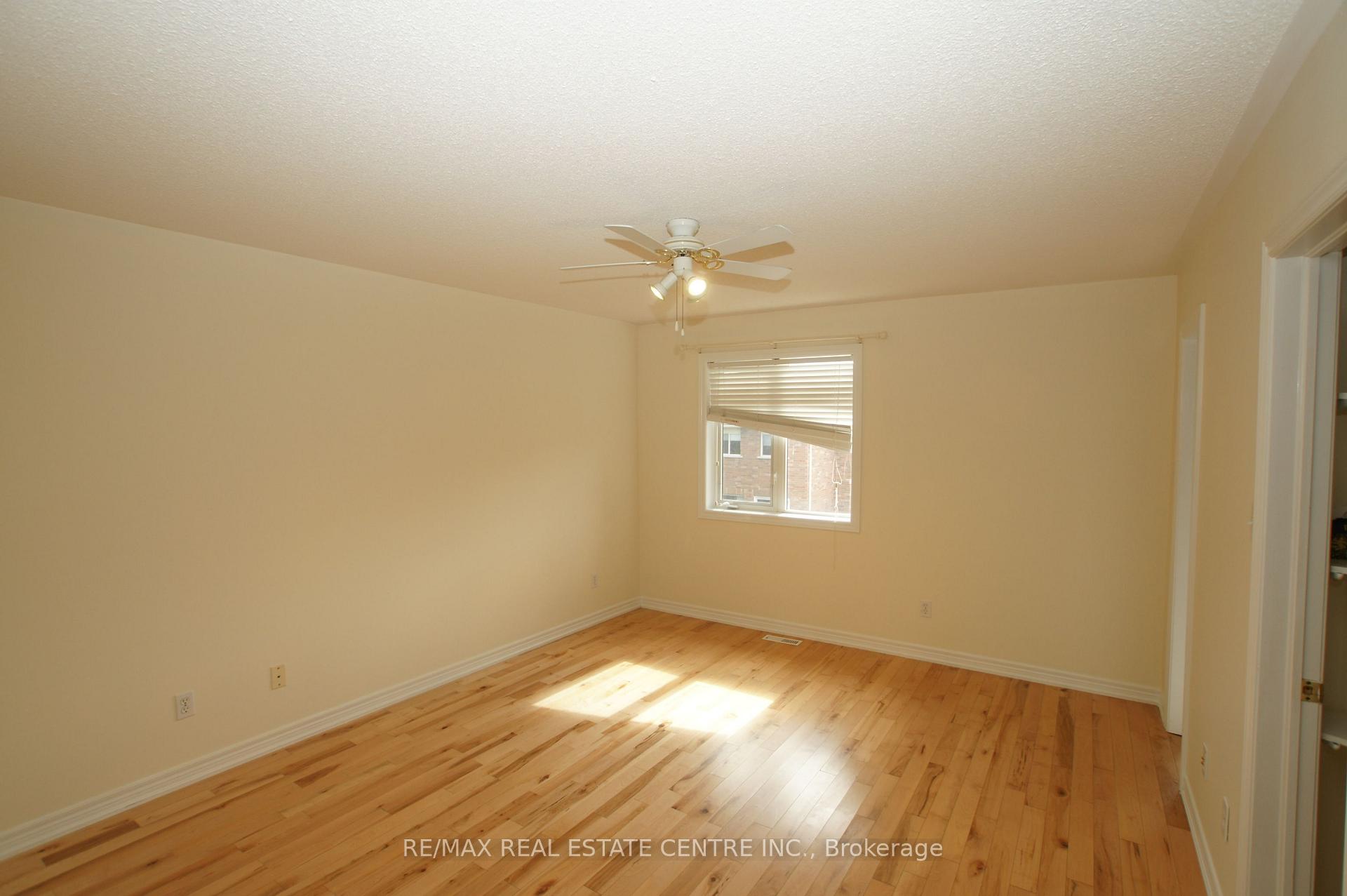 Photo 23 of 2441 Newcastle Crescent, Oakville, West Oak Trails — HOMEH