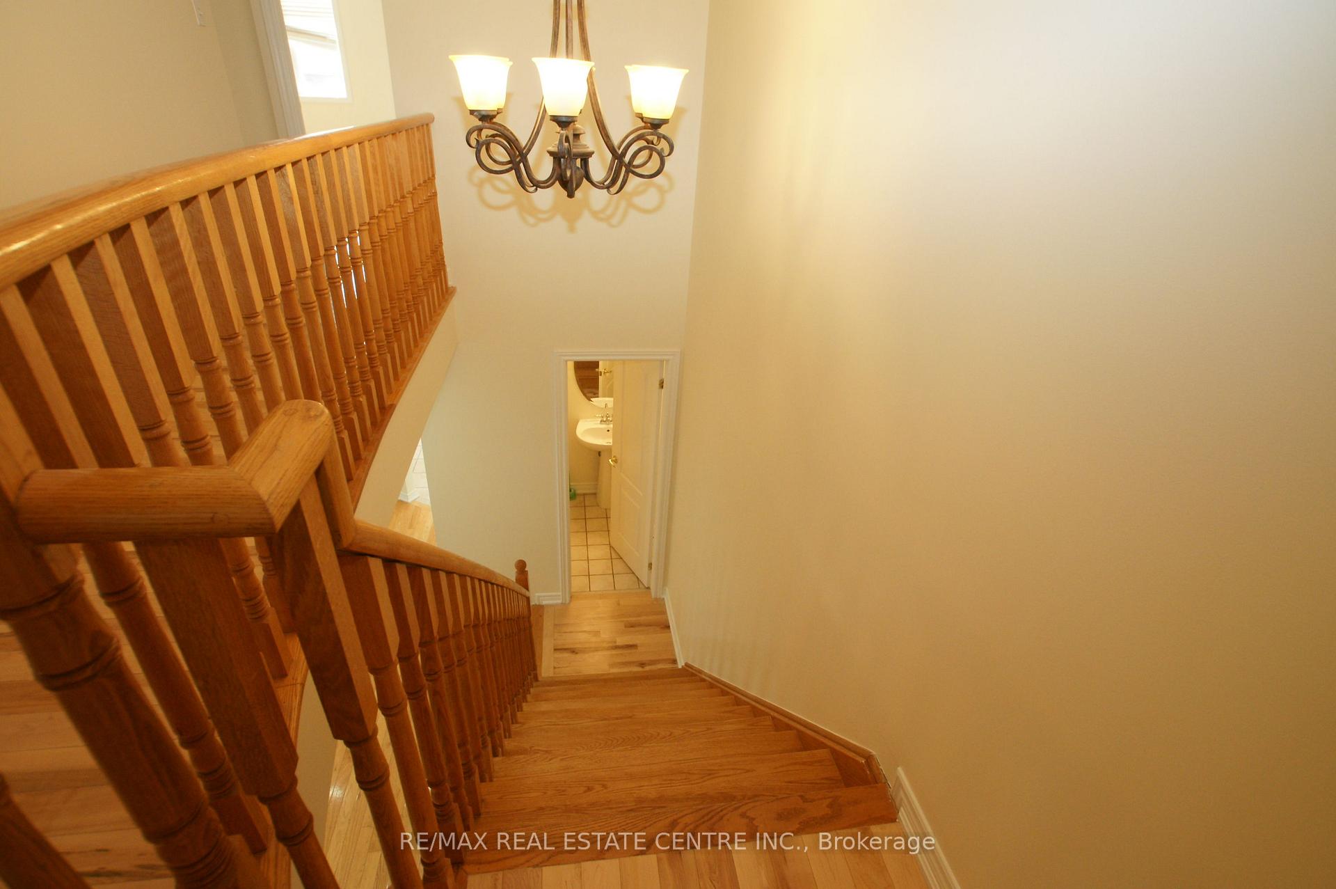 Photo 31 of 2441 Newcastle Crescent, Oakville, West Oak Trails — HOMEH