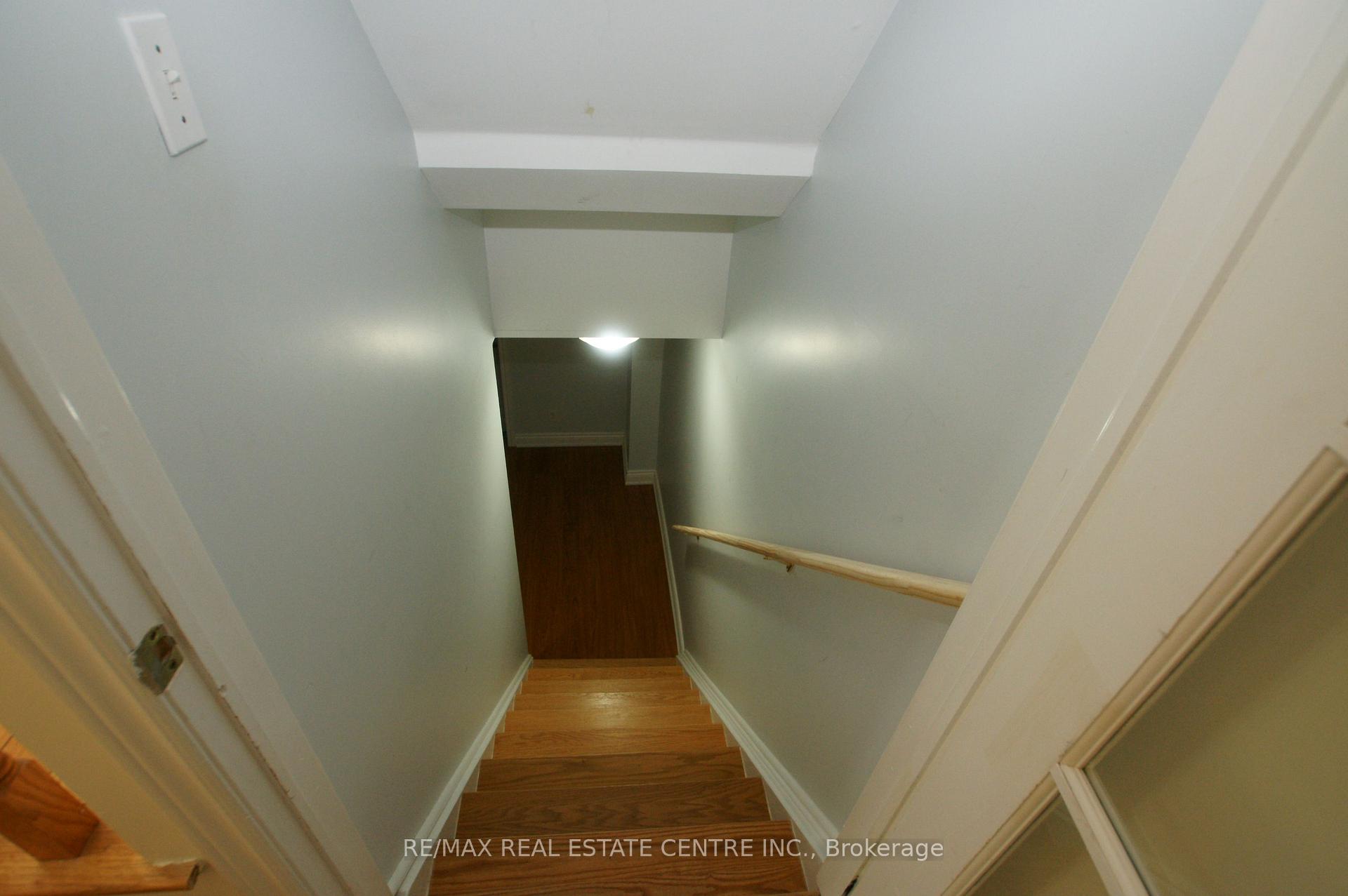 Photo 33 of 2441 Newcastle Crescent, Oakville, West Oak Trails — HOMEH