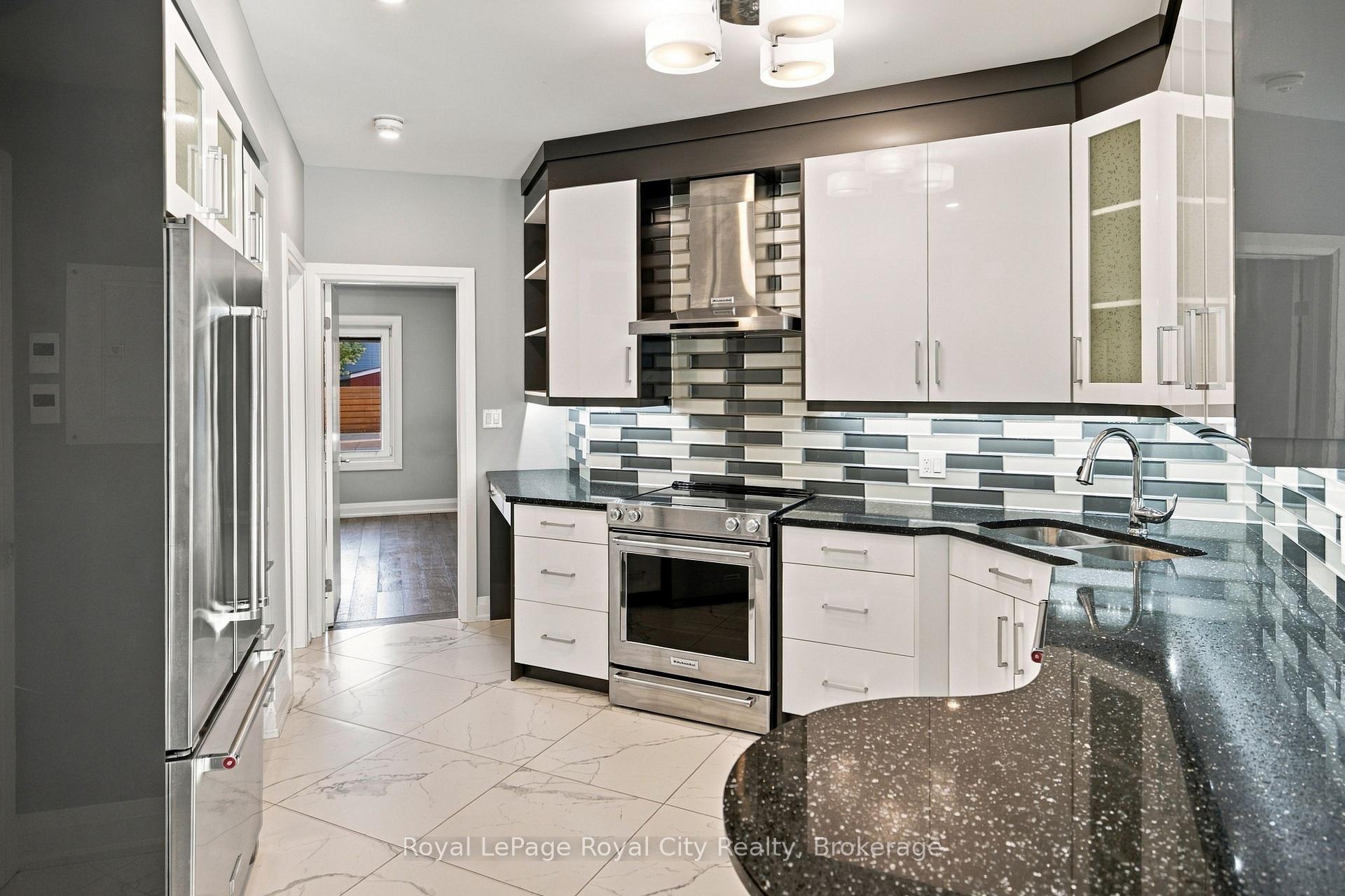 Photo 7 of Unit 101, 234 Heiman Street, Kitchener, Southdale — HOMEH