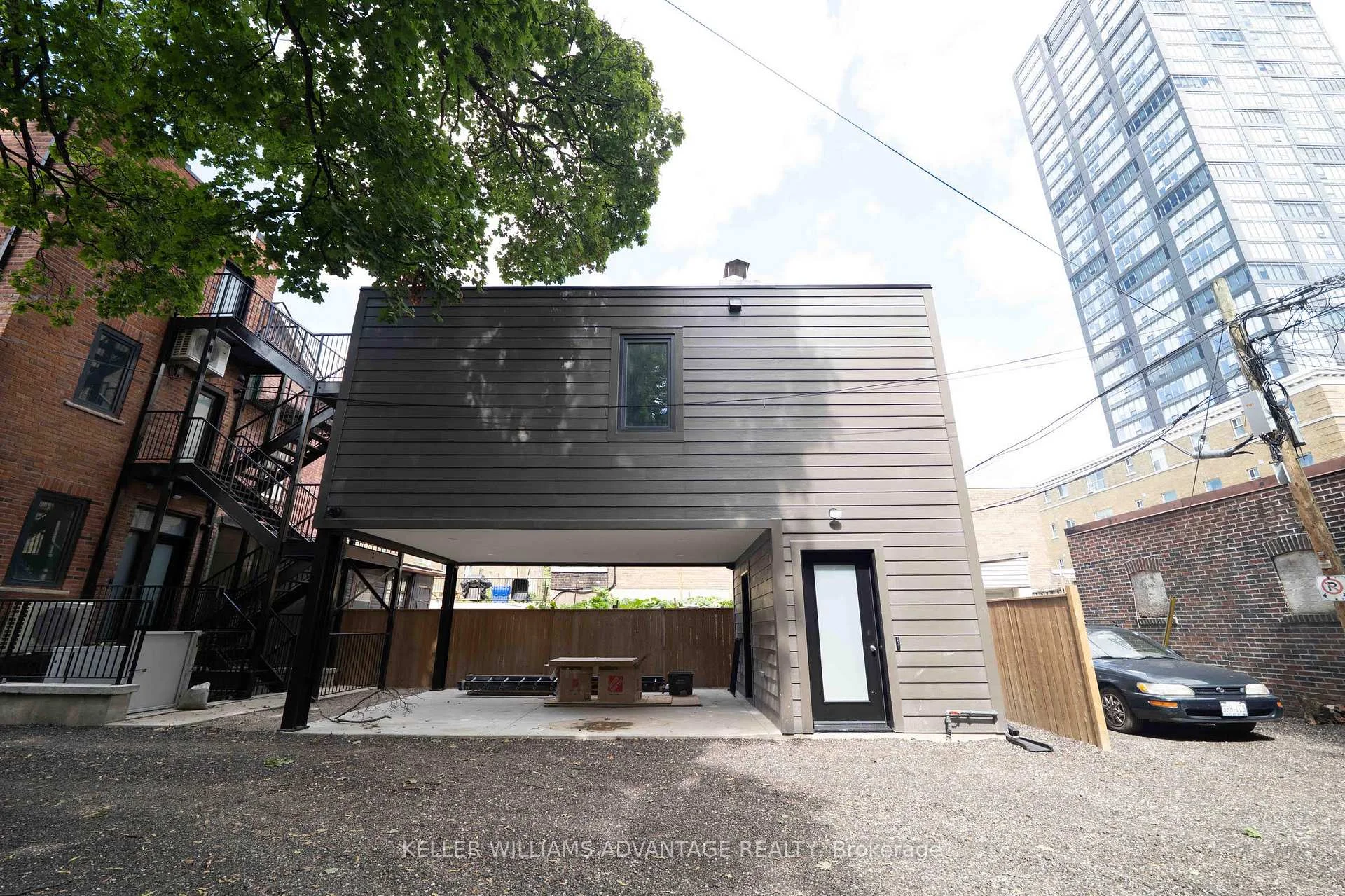 Photo 16 of Unit 5, 23 Ross Street, Toronto, Kensington-Chinatown — HOMEH