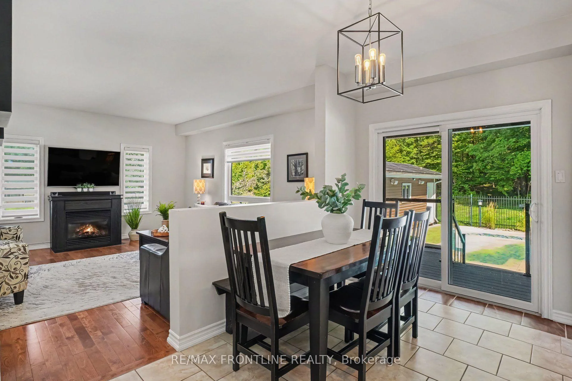 Photo 31 of 110 Sheil Drive, Drummond/North Elmsley, Drummond/North Elmsley (North Elmsley) Twp — HOMEH