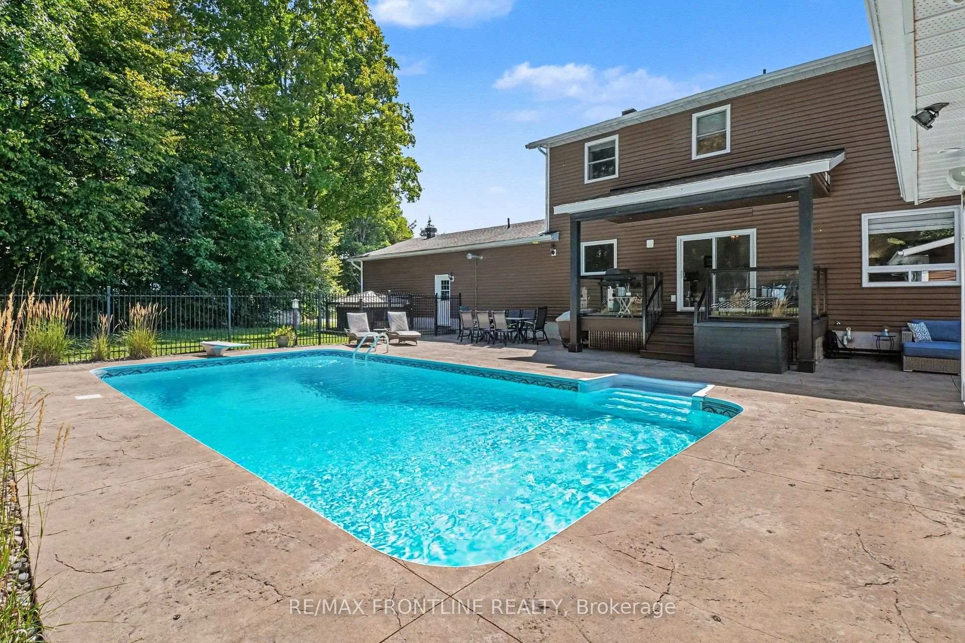 Photo 81 of 110 Sheil Drive, Drummond/North Elmsley, Drummond/North Elmsley (North Elmsley) Twp — HOMEH