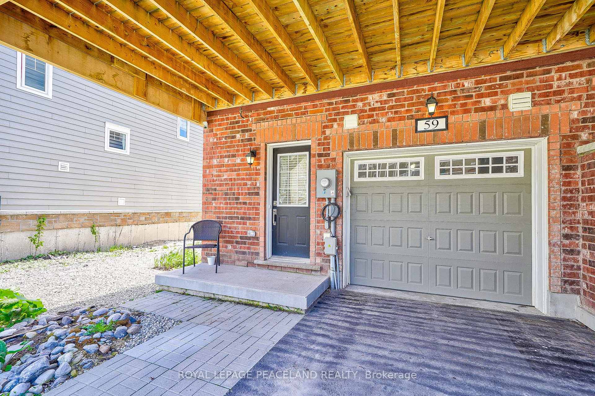 Photo of 59 Shelburne Avenue