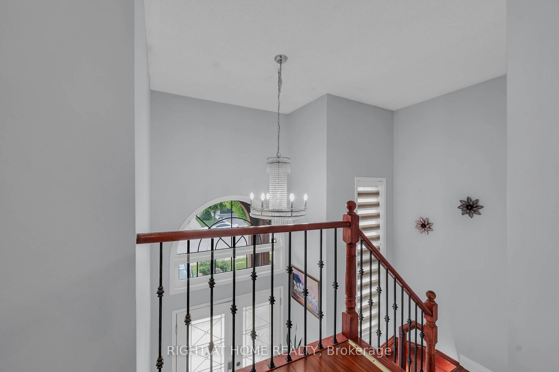 Photo 13 of 86 Whitehouse Crescent, Brampton, Bram East — HOMEH