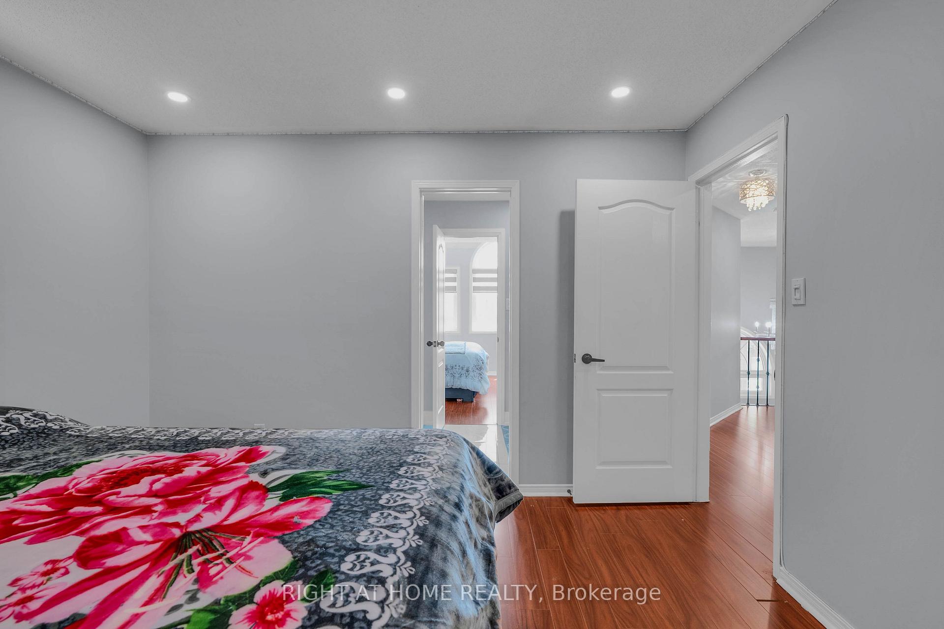 Photo 19 of 86 Whitehouse Crescent, Brampton, Bram East — HOMEH