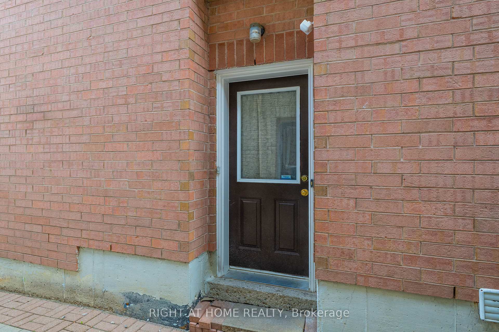 Photo 26 of 86 Whitehouse Crescent, Brampton, Bram East — HOMEH