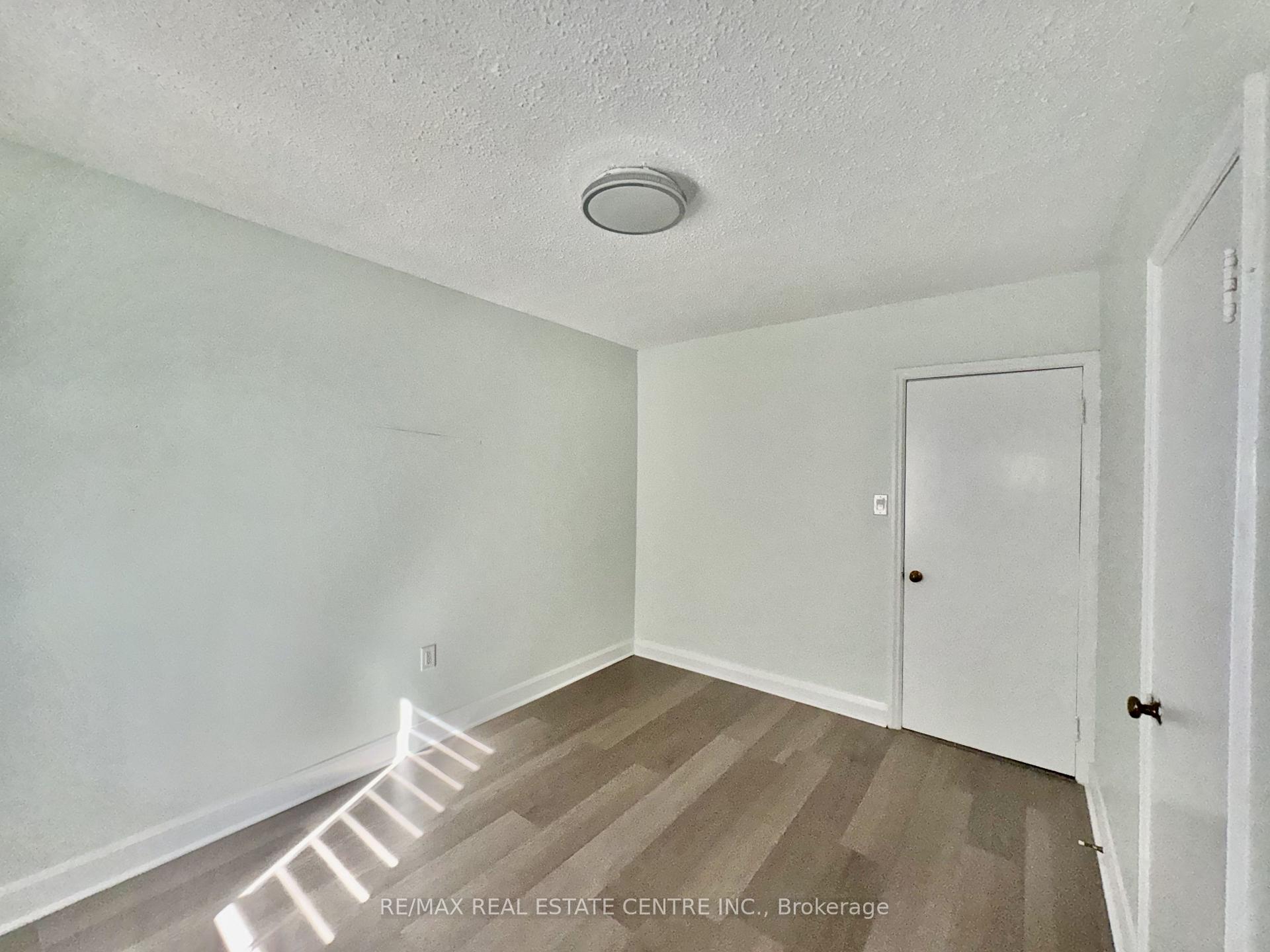 Photo 14 of 6587 Ellis Road, Puslinch, Puslinch Lake Settlement Areas — HOMEH
