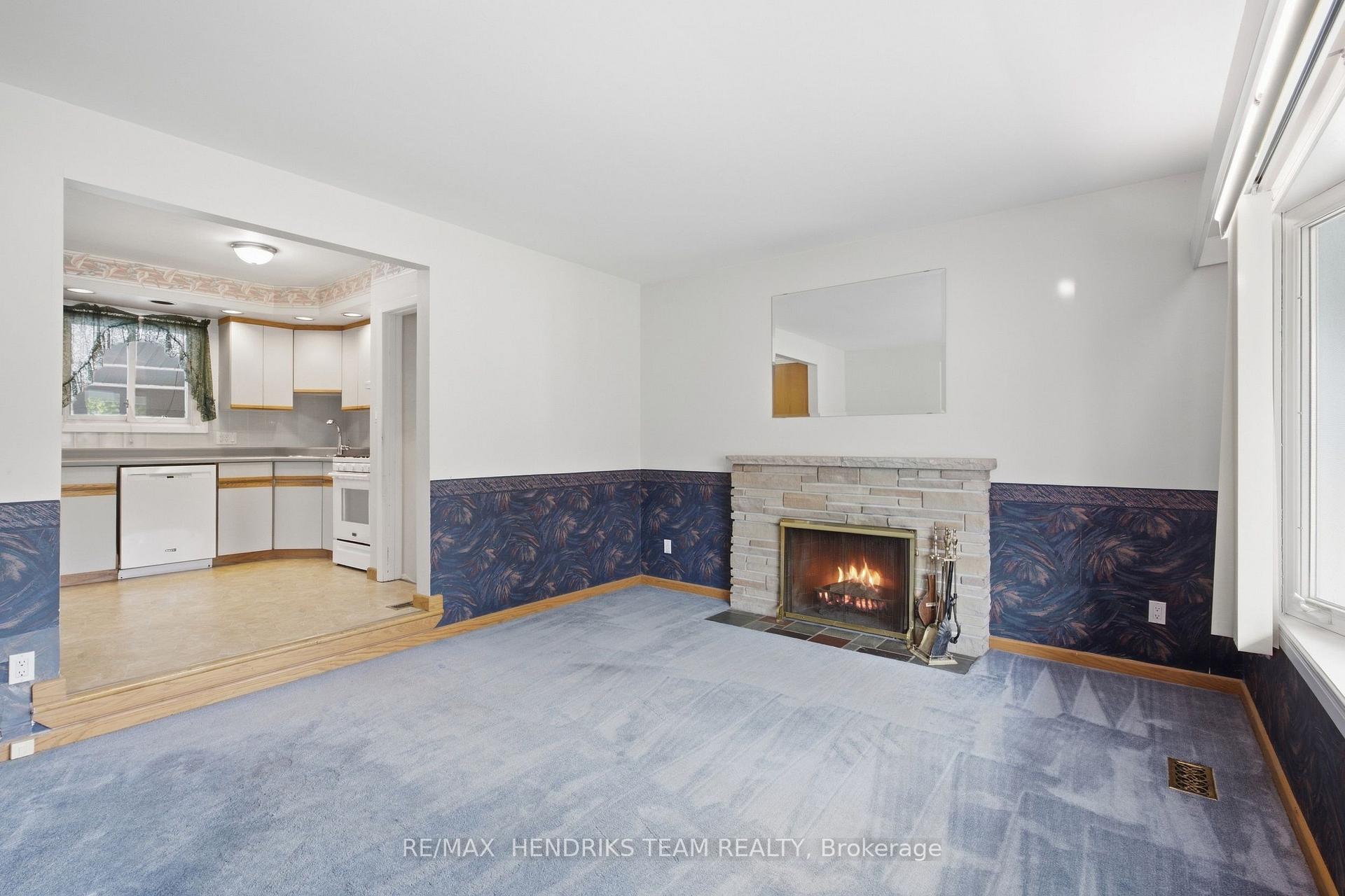 Photo 14 of 6 Glengrove Circle, St. Catharines, Glendale/Glenridge — HOMEH