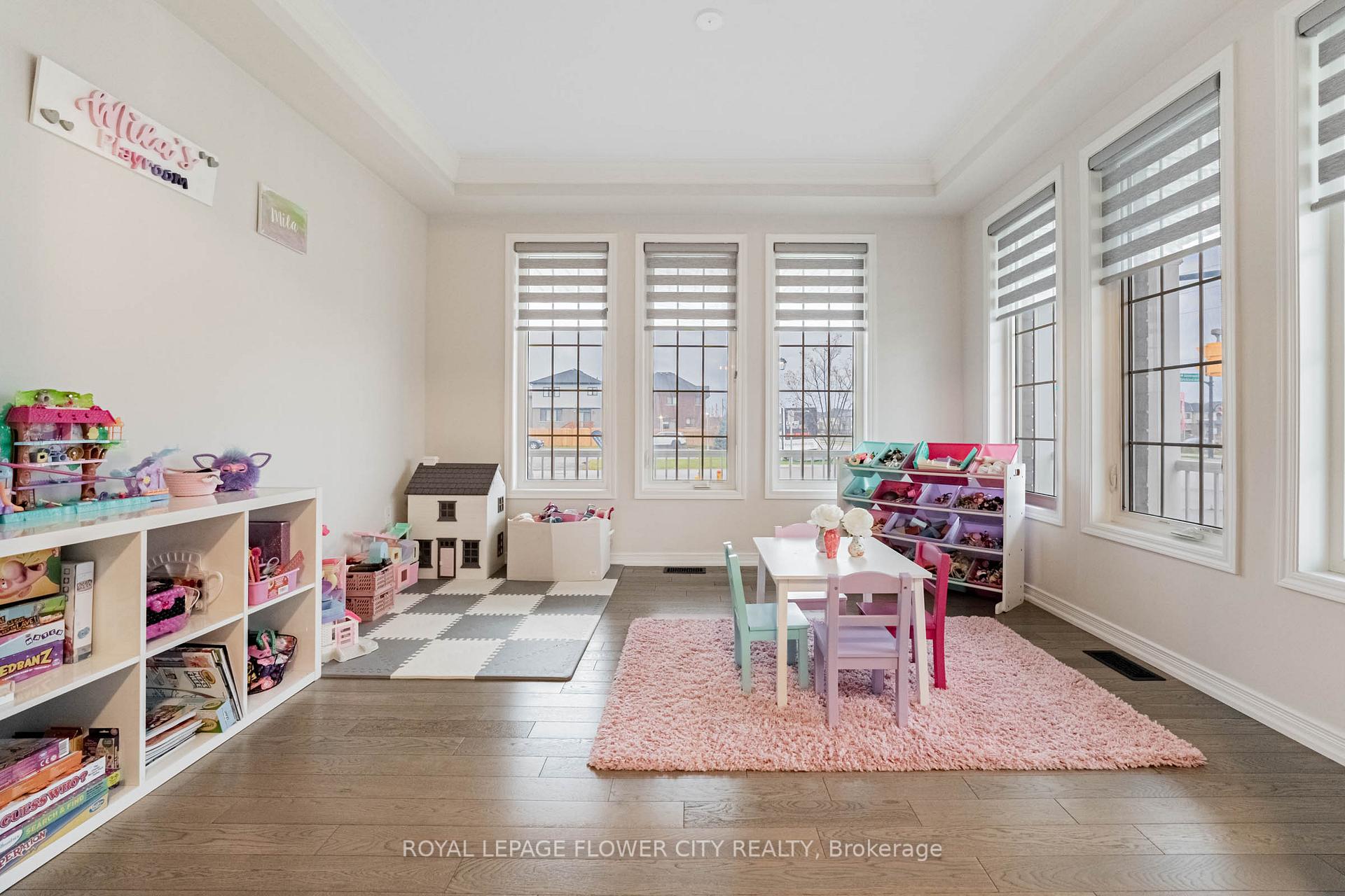 Photo 8 of 1 Anderson Road, Brantford, Empire South — HOMEH