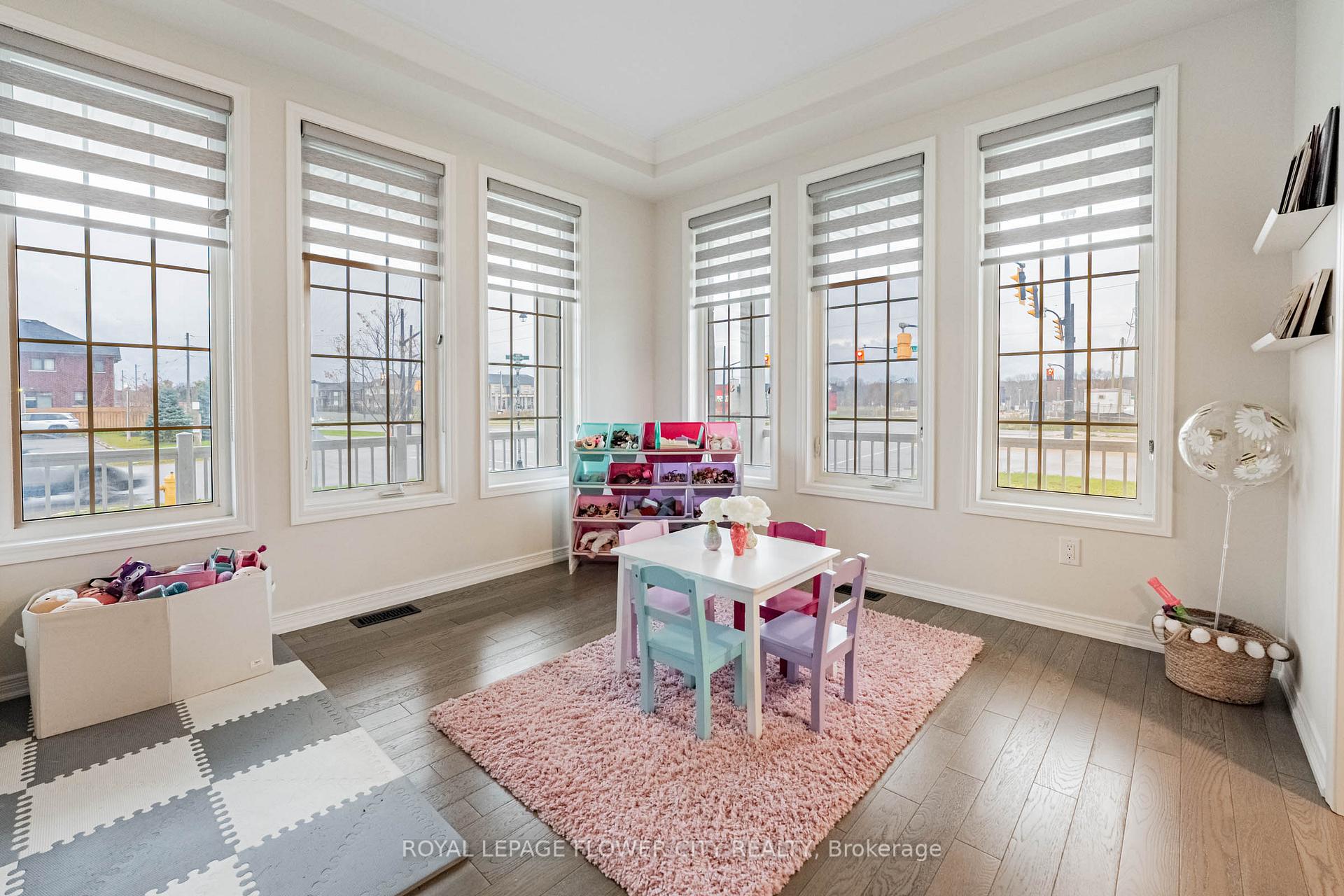 Photo 9 of 1 Anderson Road, Brantford, Empire South — HOMEH