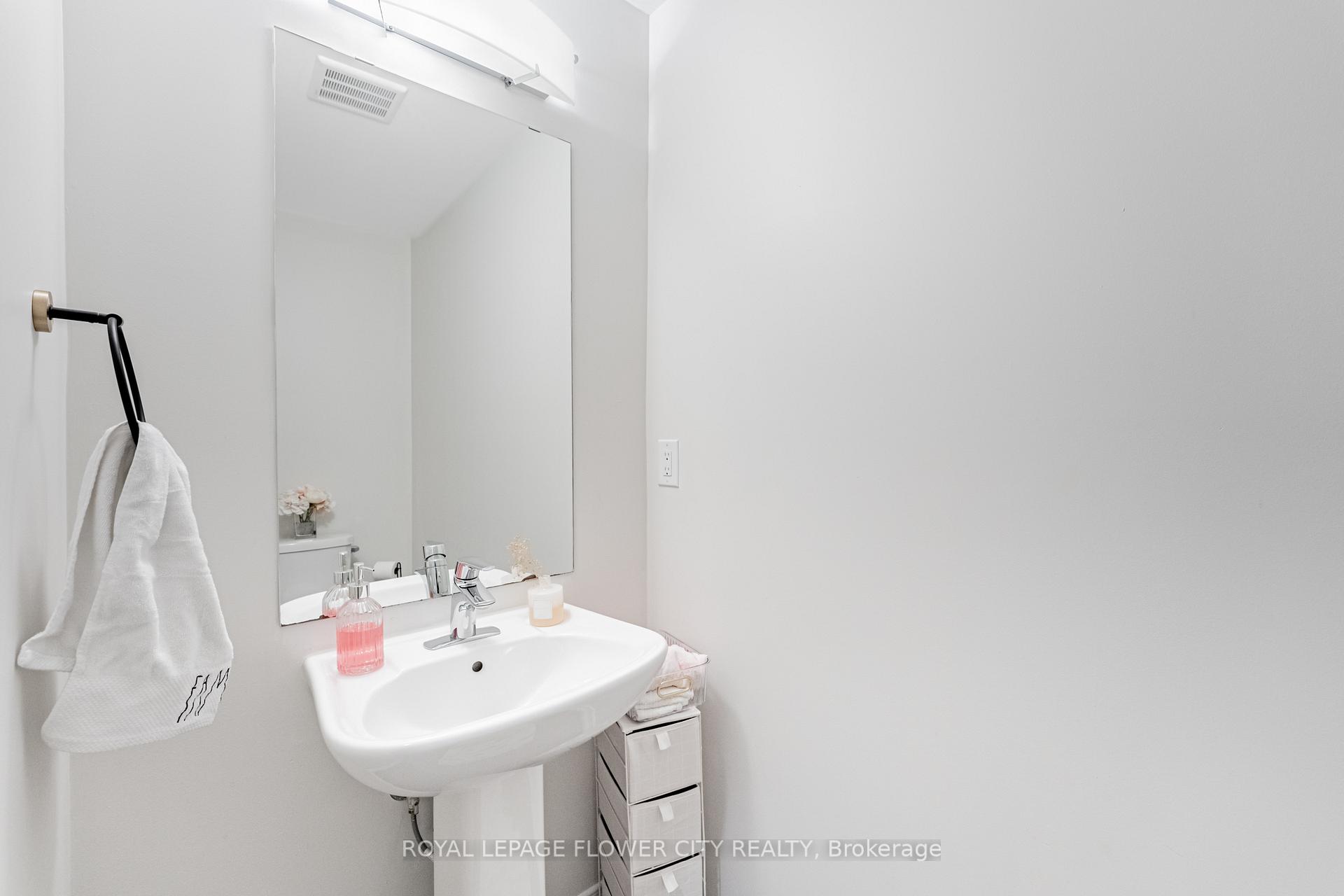 Photo 23 of 1 Anderson Road, Brantford, Empire South — HOMEH