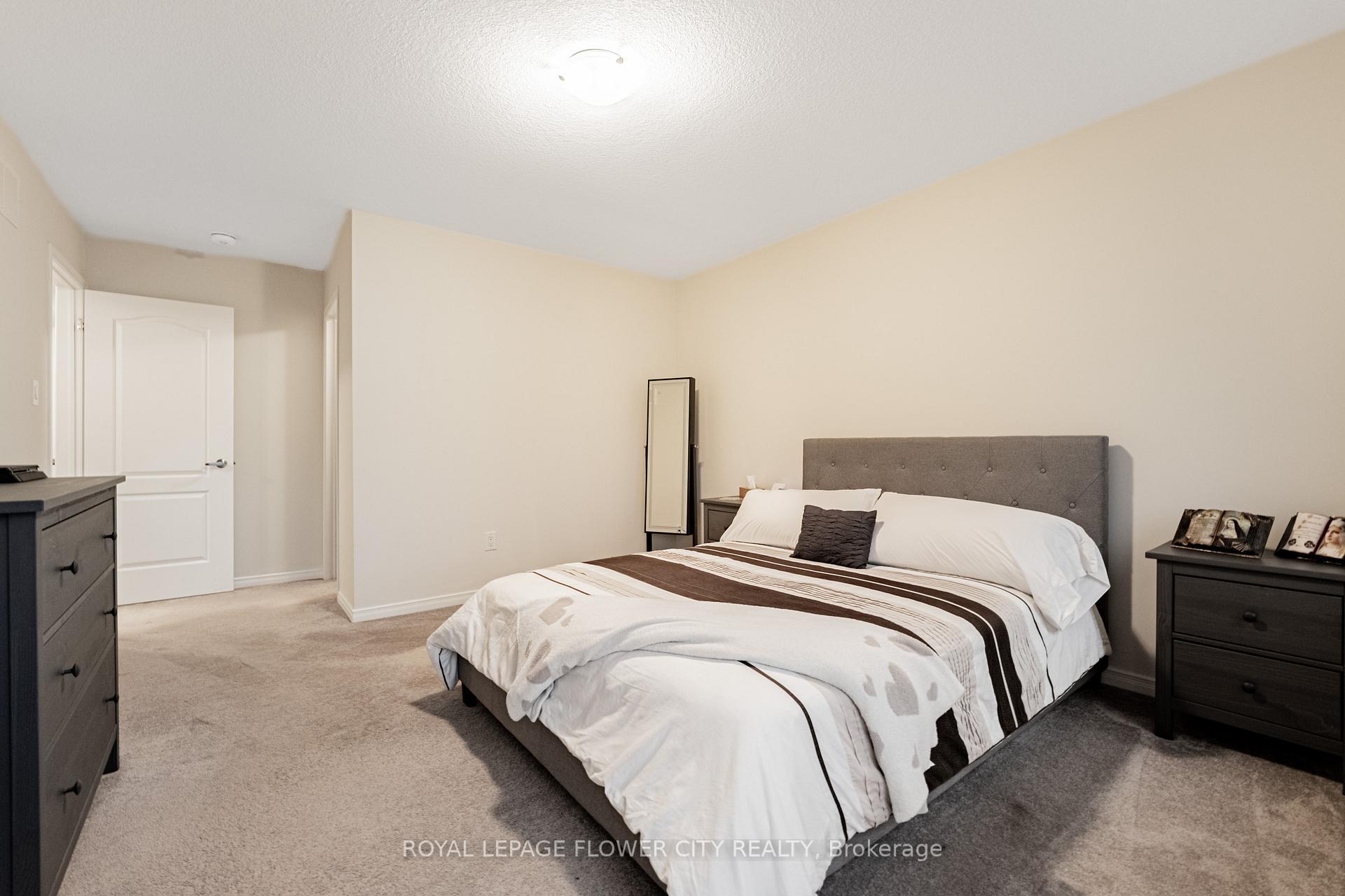 Photo 33 of 1 Anderson Road, Brantford, Empire South — HOMEH