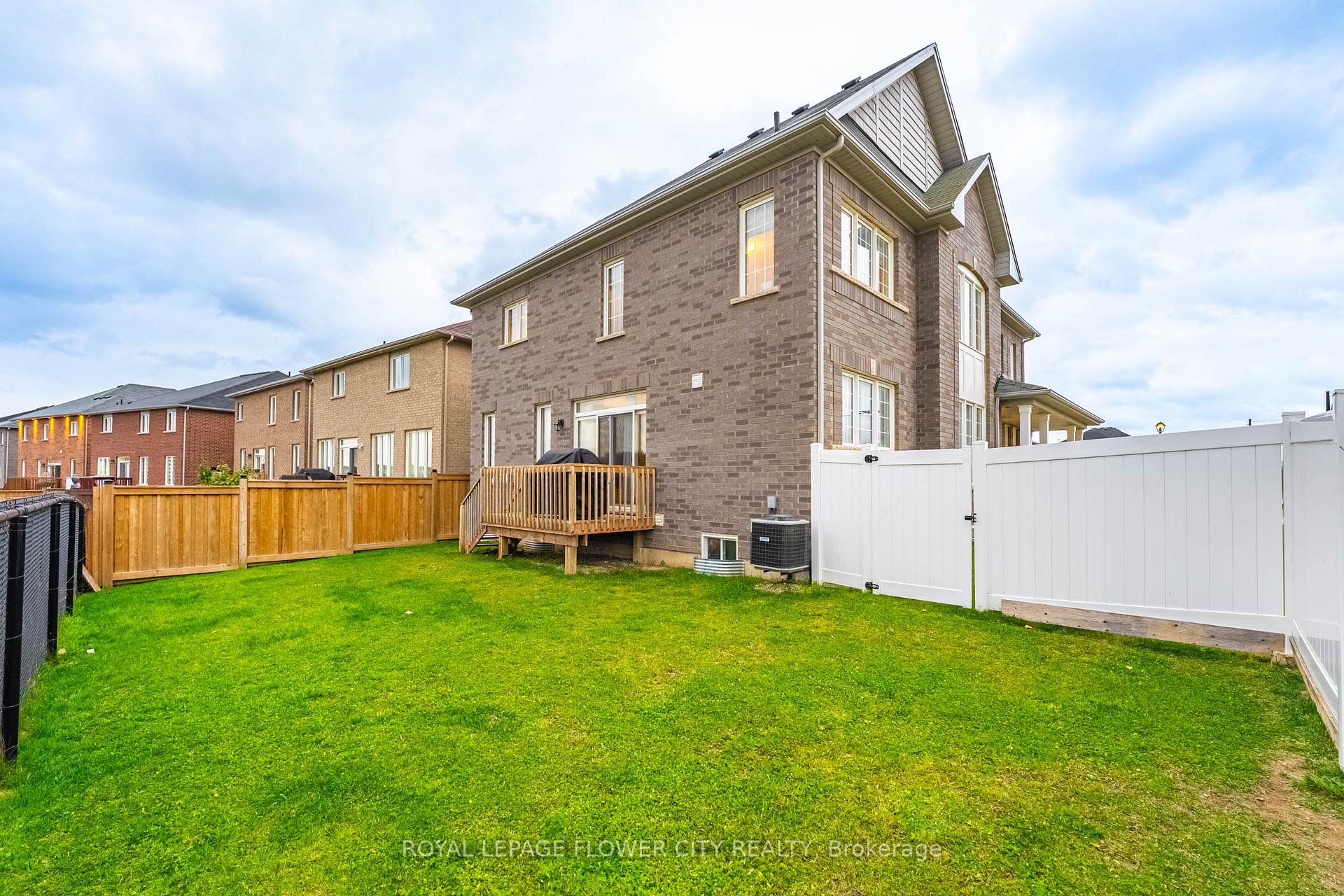 Photo 38 of 1 Anderson Road, Brantford, Empire South — HOMEH