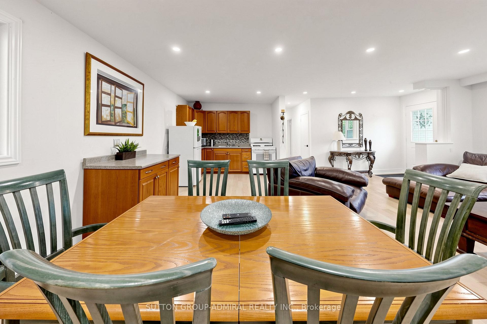 Photo 13 of 49 Klimek Boulevard, Georgina, Pefferlaw — HOMEH