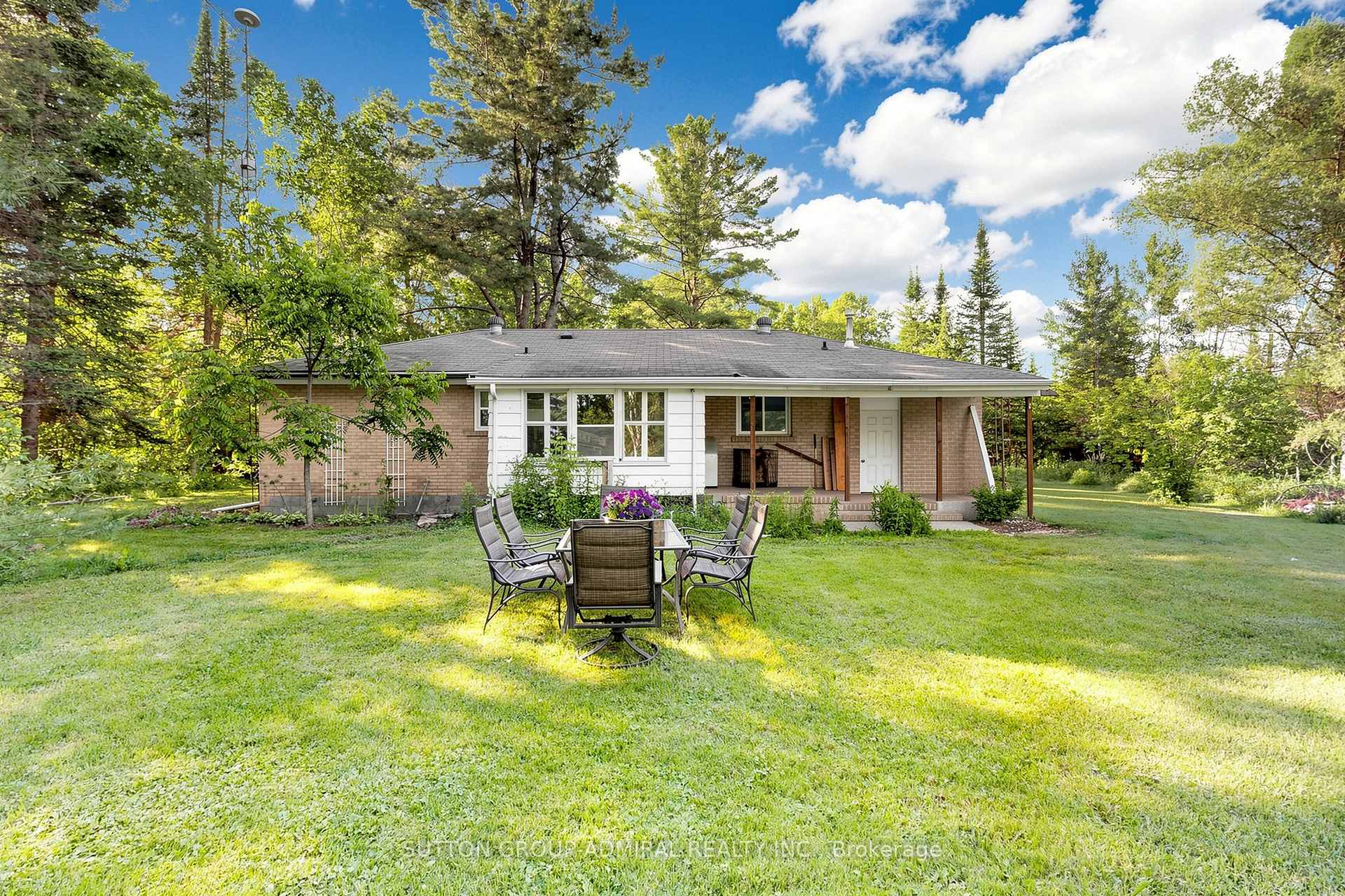 Photo 21 of 49 Klimek Boulevard, Georgina, Pefferlaw — HOMEH